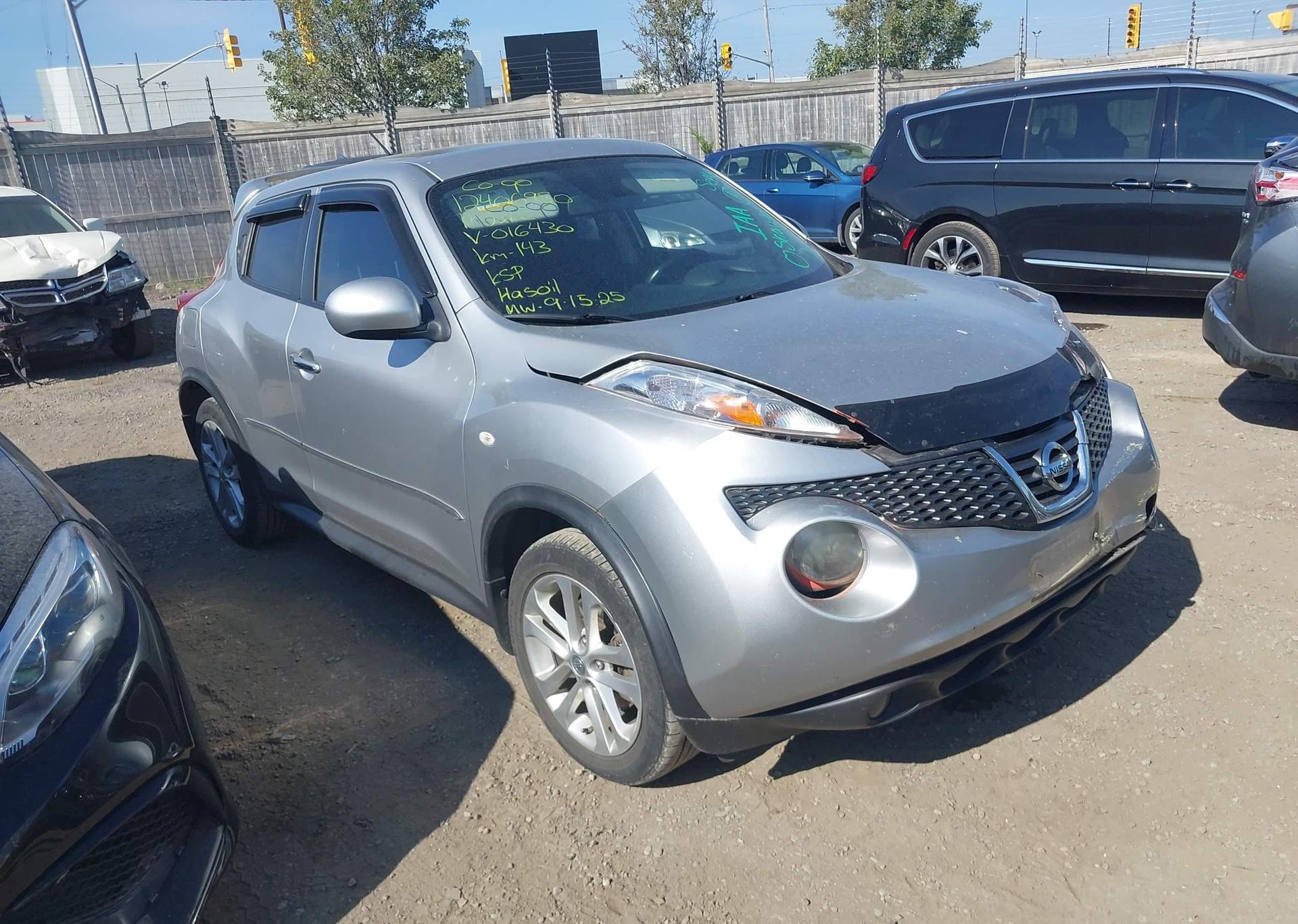 2011 NISSAN JUKE SV