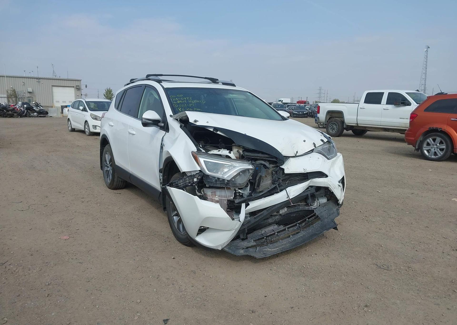 2016 TOYOTA RAV4 HYBRID XLE