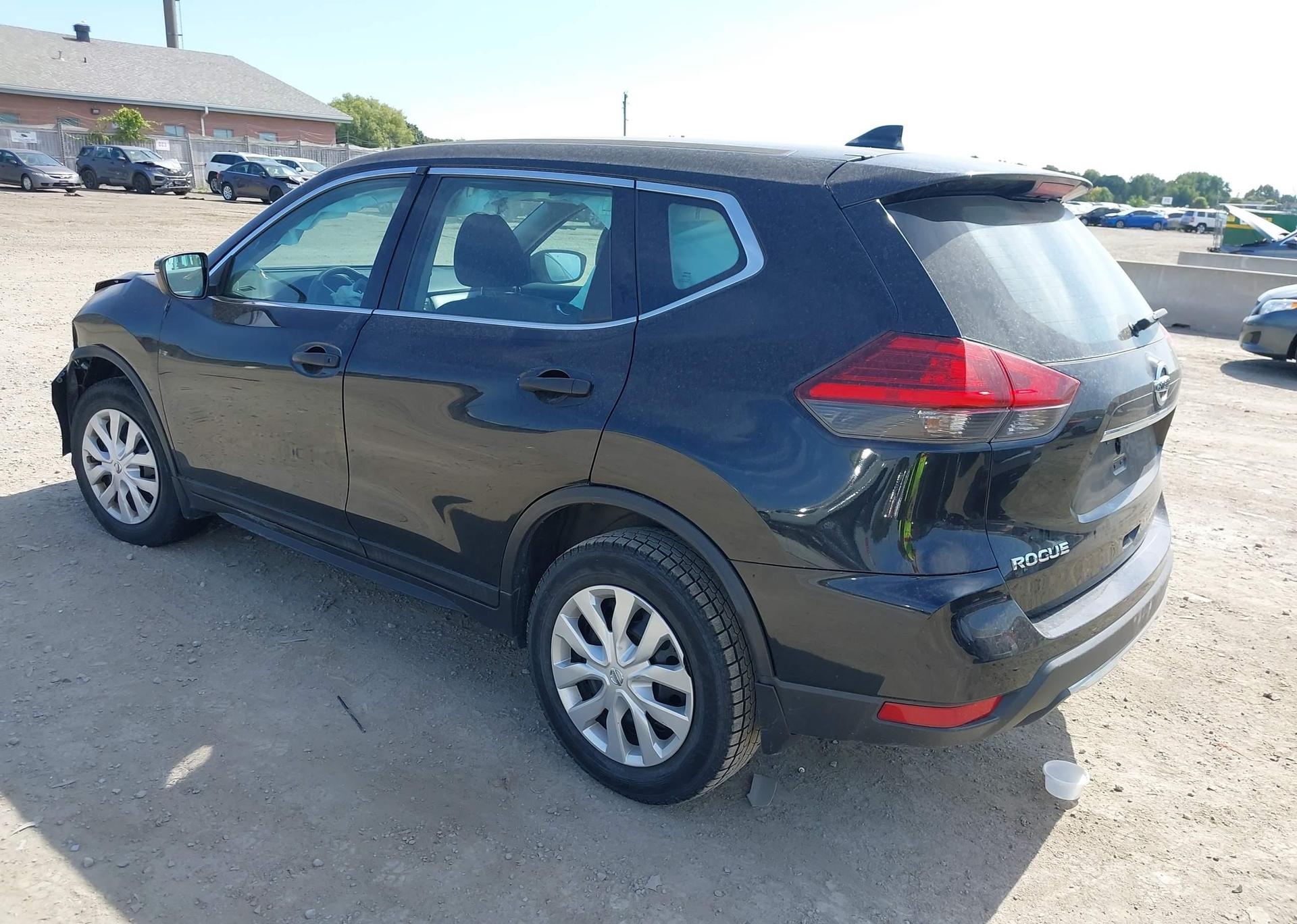 2017 NISSAN ROGUE S