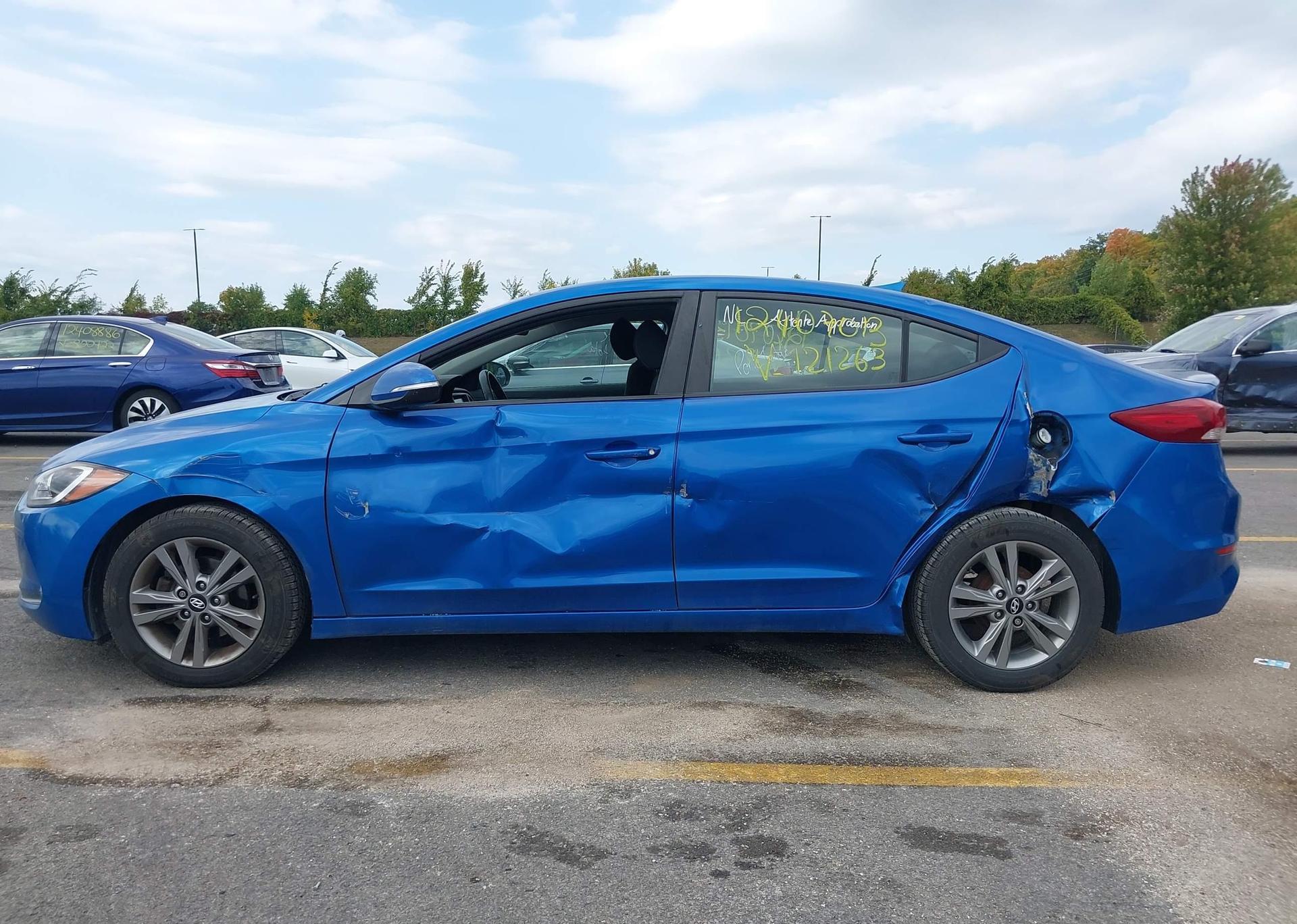 2017 HYUNDAI ELANTRA GL