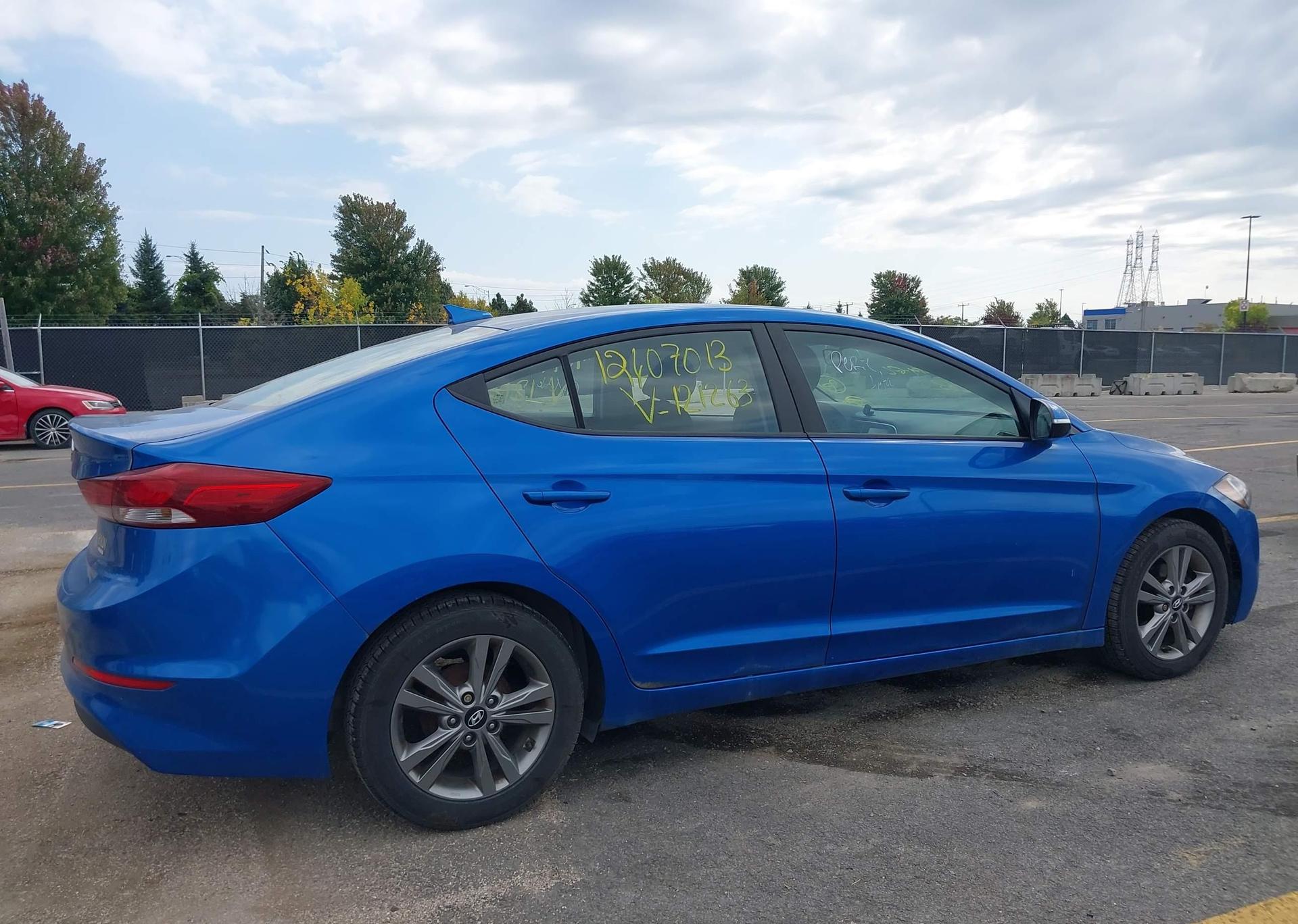 2017 HYUNDAI ELANTRA GL
