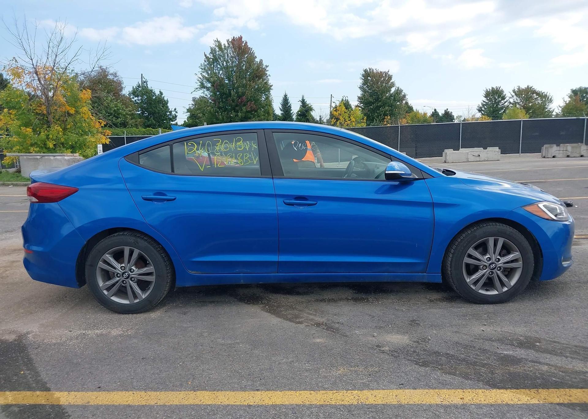 2017 HYUNDAI ELANTRA GL