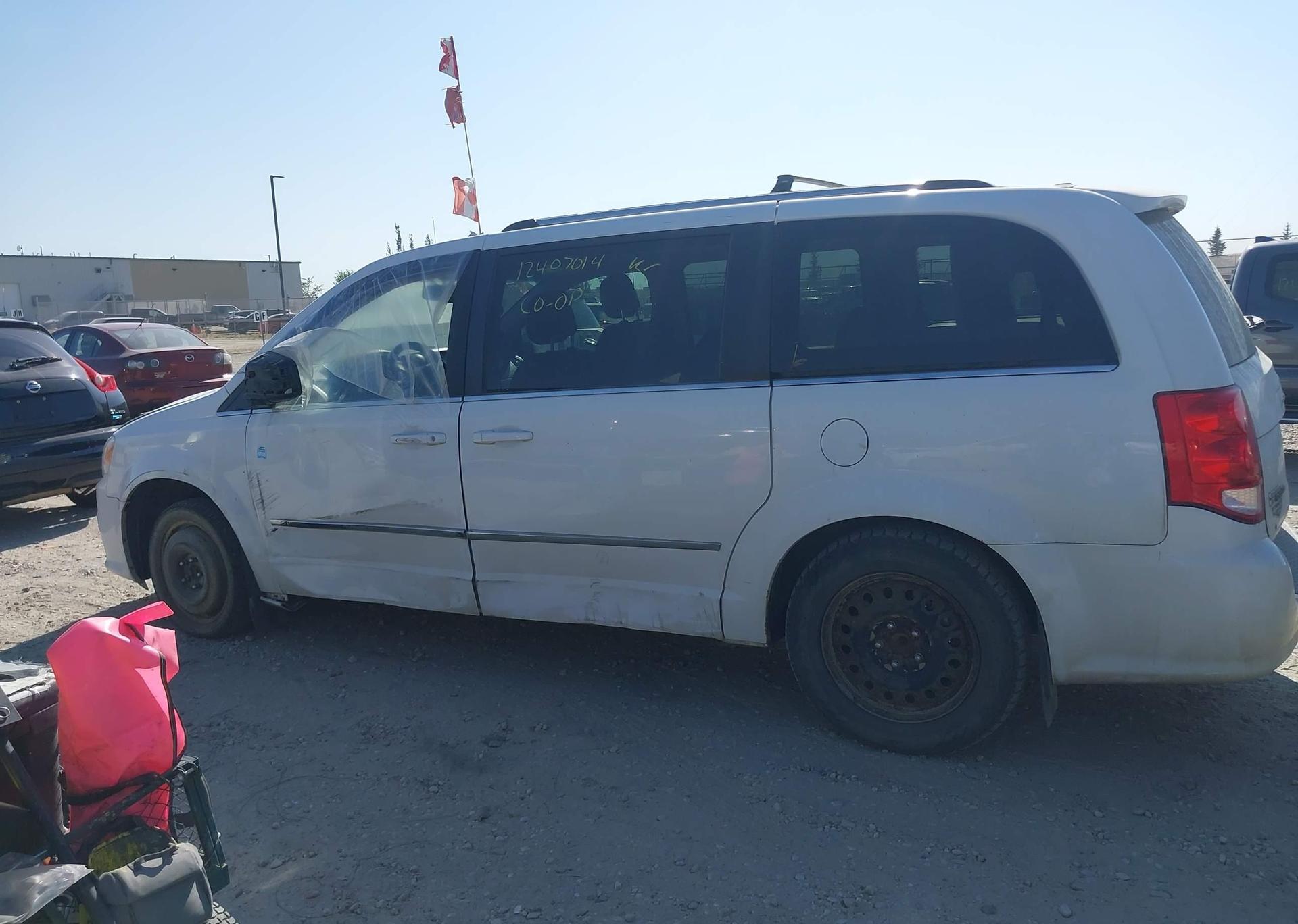 2017 DODGE GRAND CARAVAN CREW