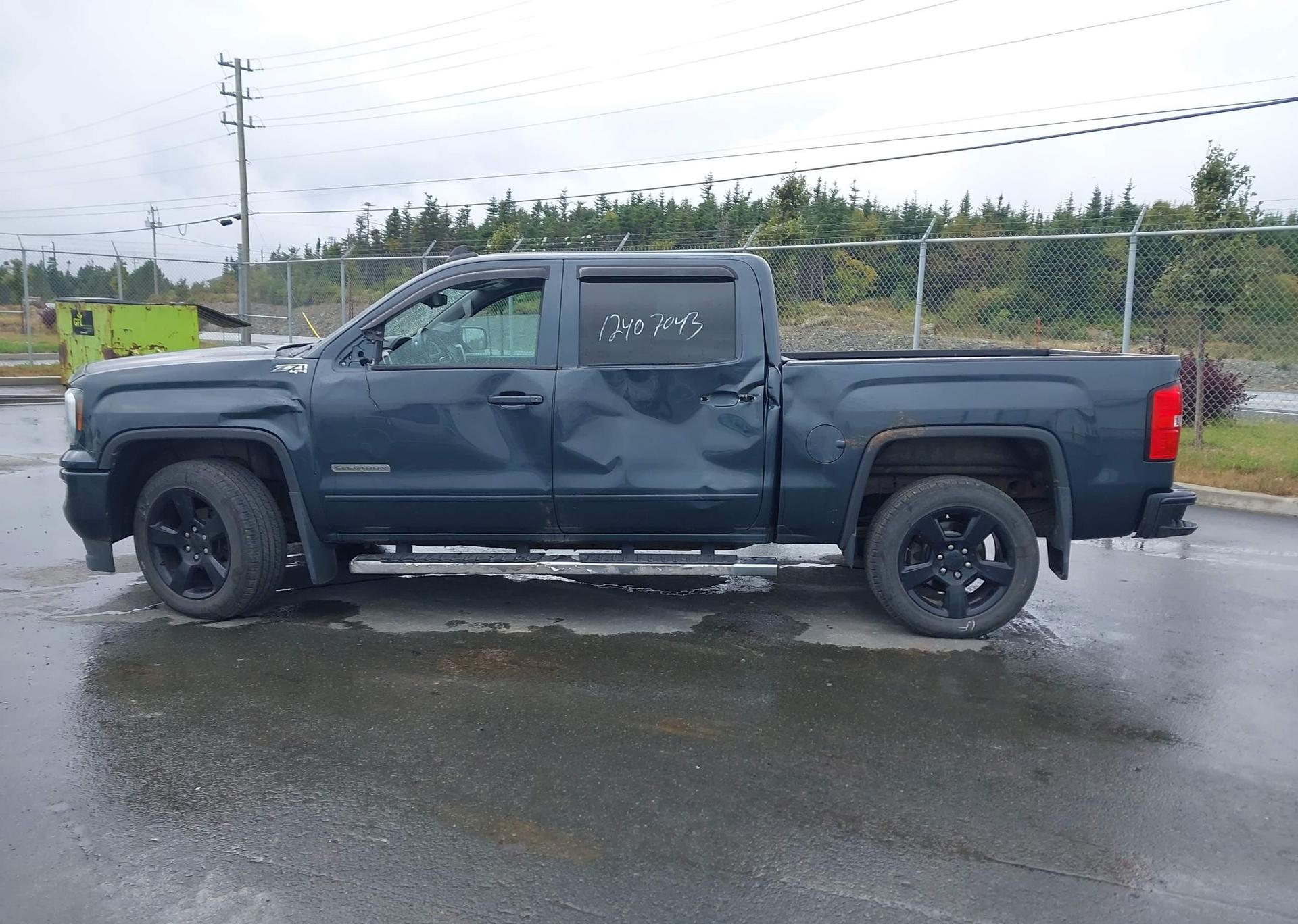 2017 GMC SIERRA 1500 SLE