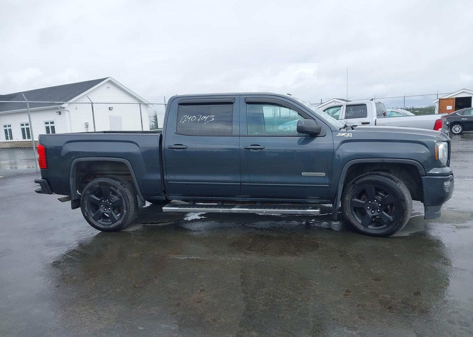 2017 GMC SIERRA 1500 SLE