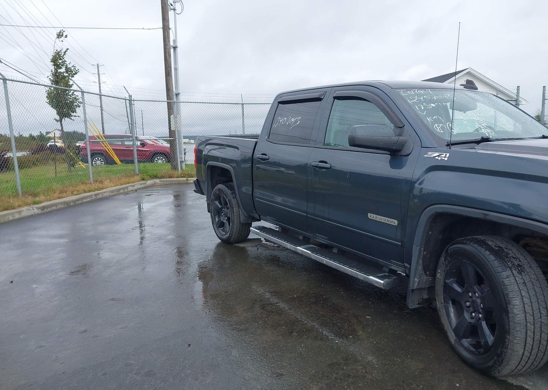 2017 GMC SIERRA 1500 SLE
