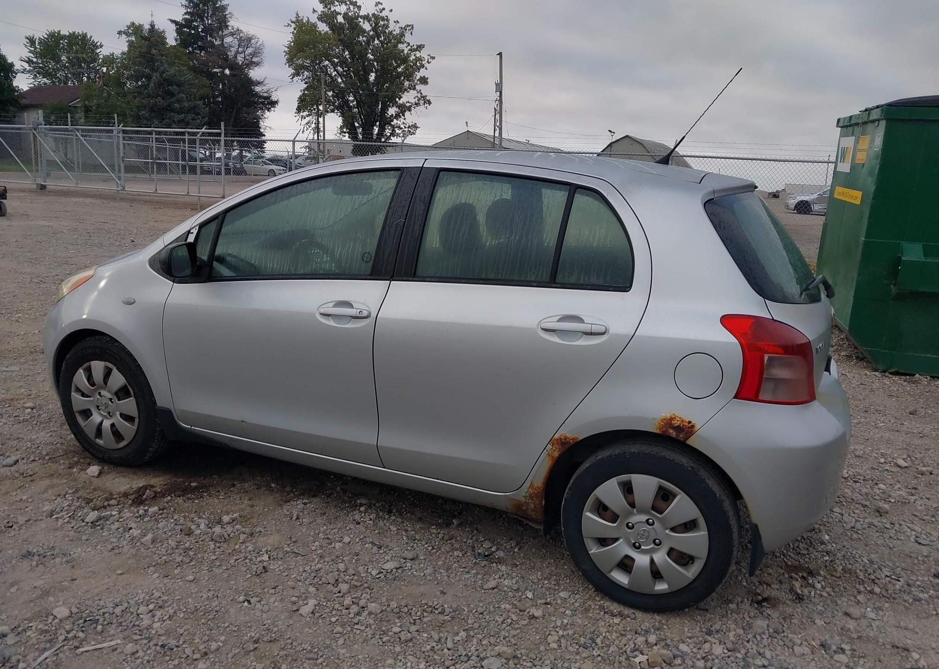2008 TOYOTA YARIS