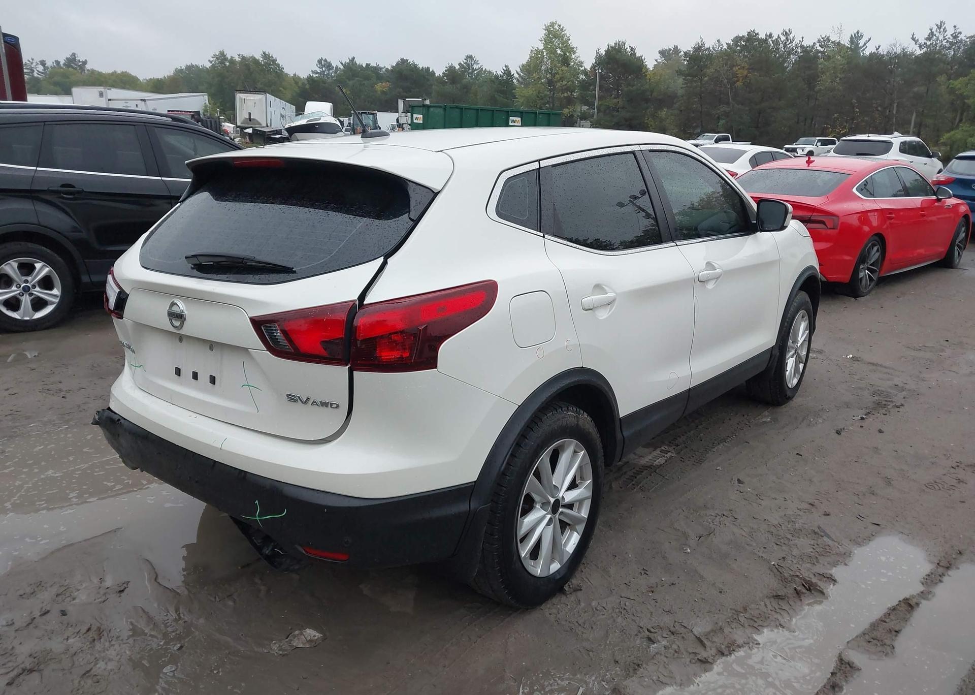 2019 NISSAN QASHQAI S