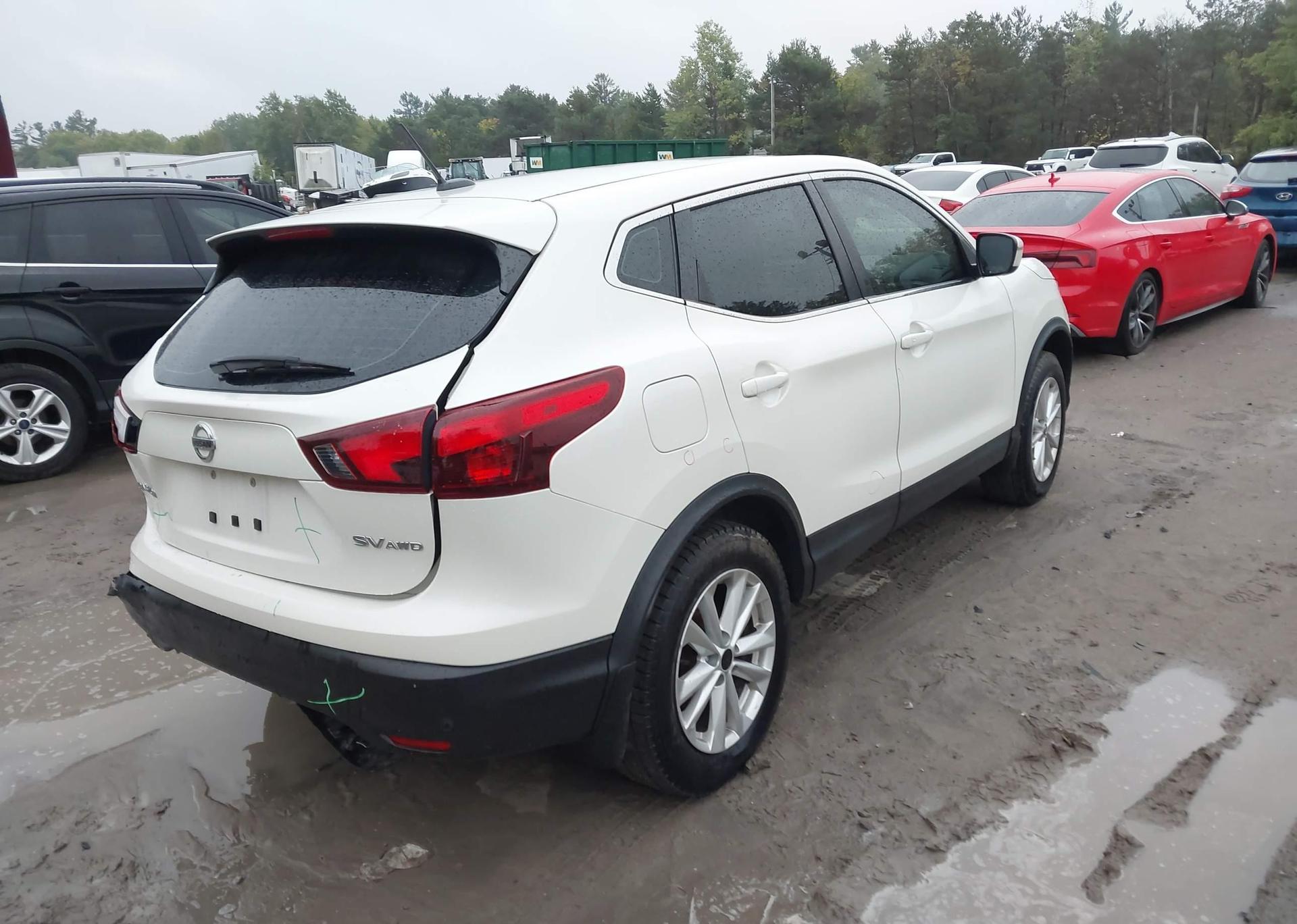 2019 NISSAN QASHQAI S