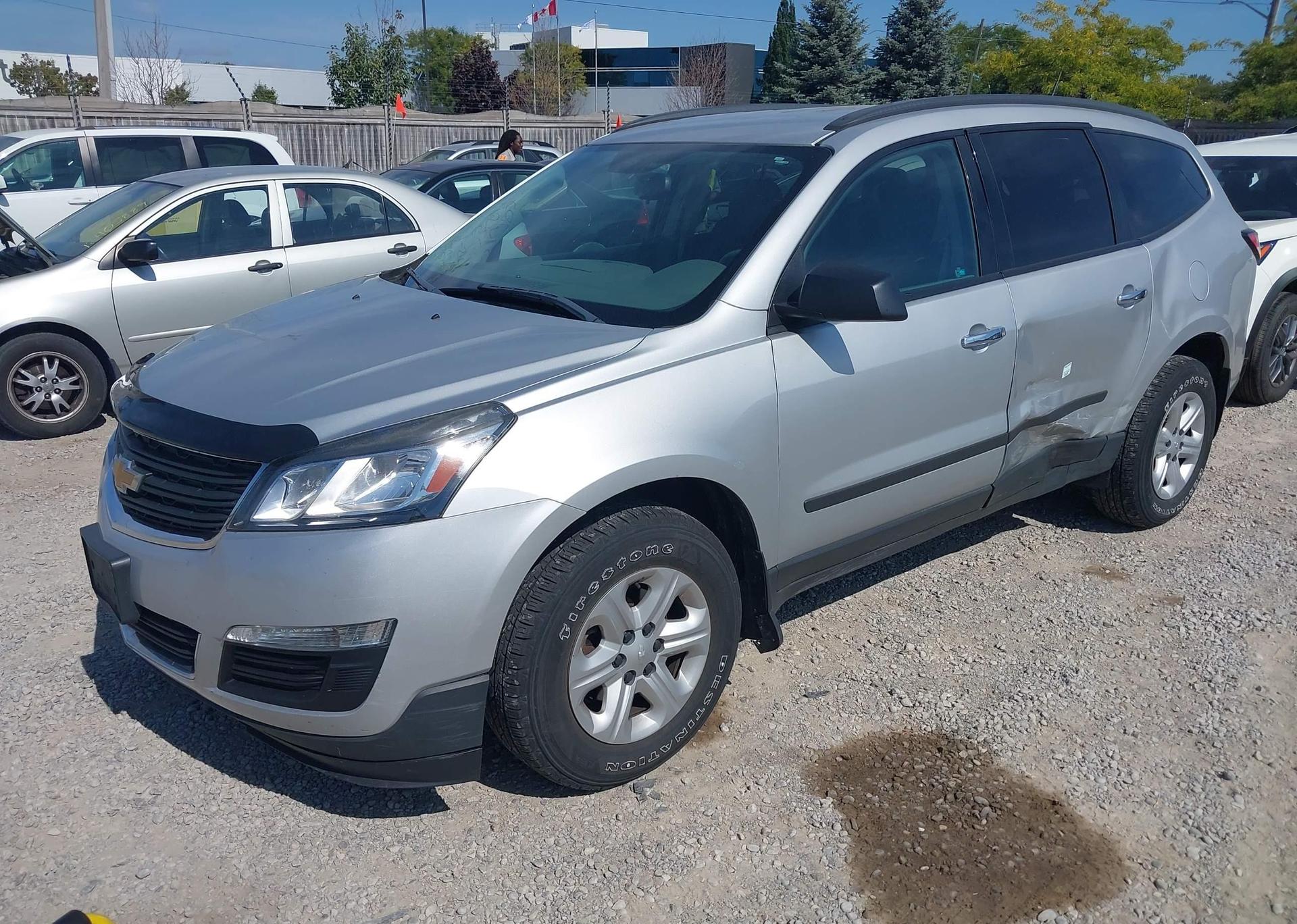 2016 CHEVROLET TRAVERSE LS
