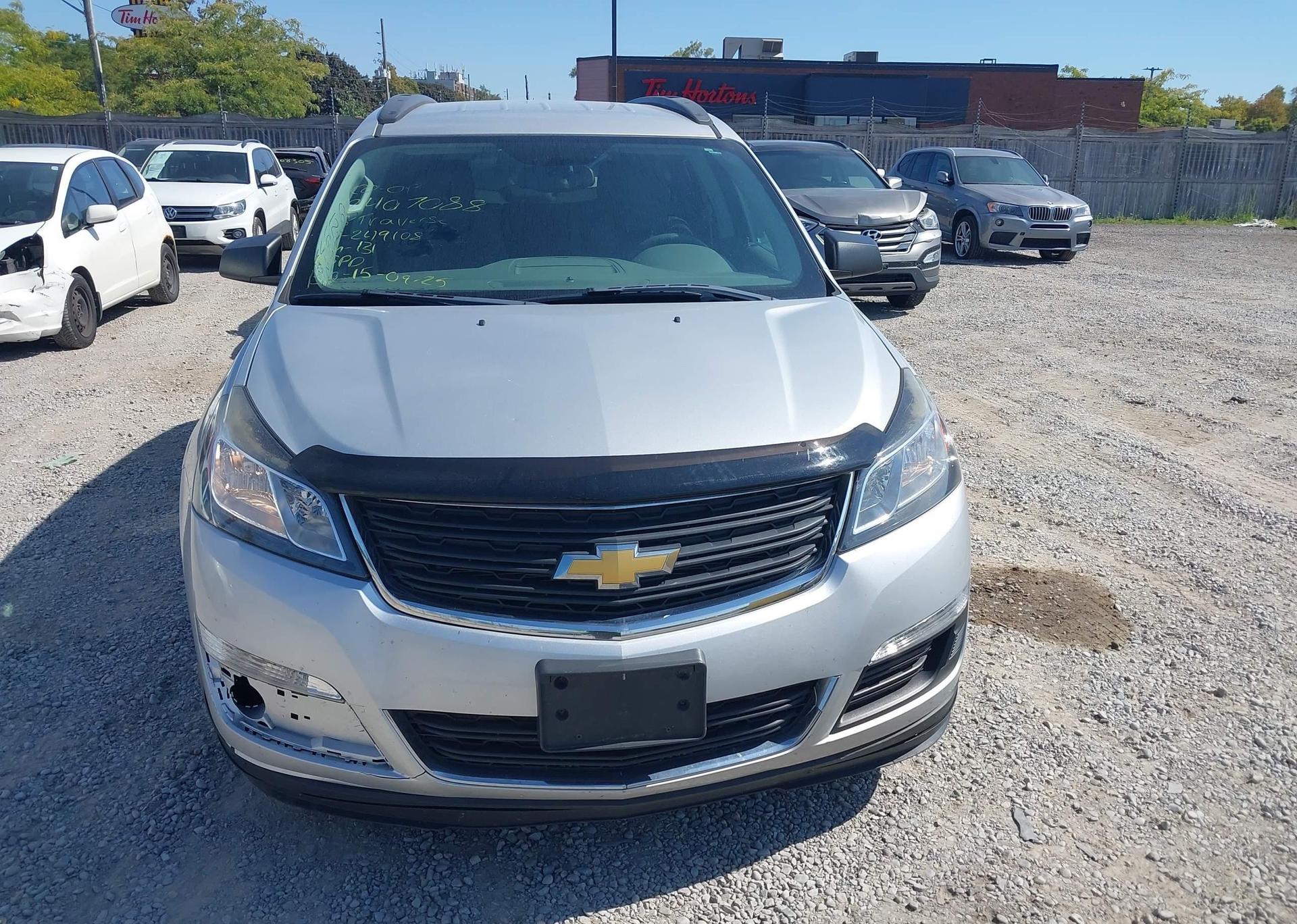 2016 CHEVROLET TRAVERSE LS