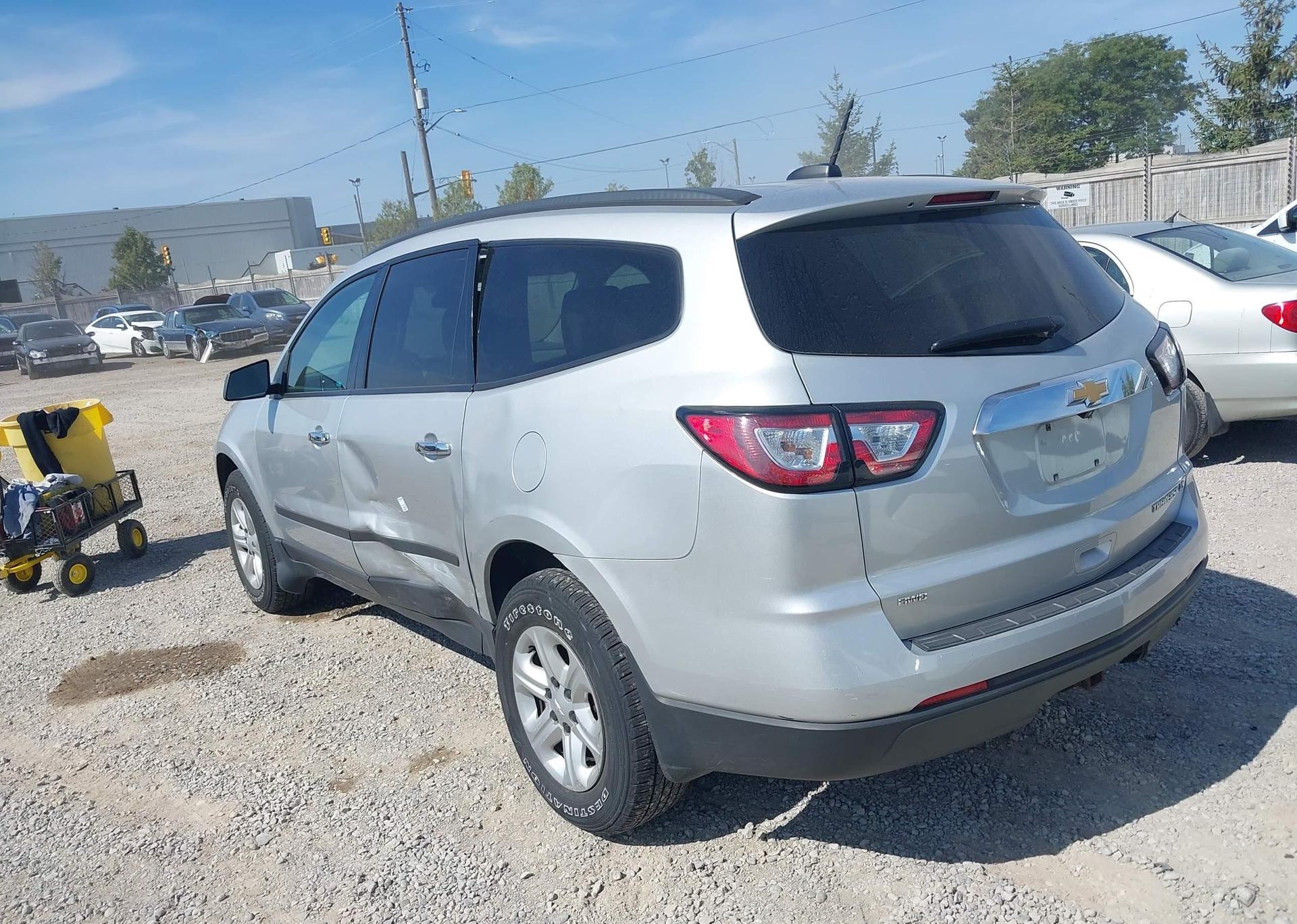2016 CHEVROLET TRAVERSE LS