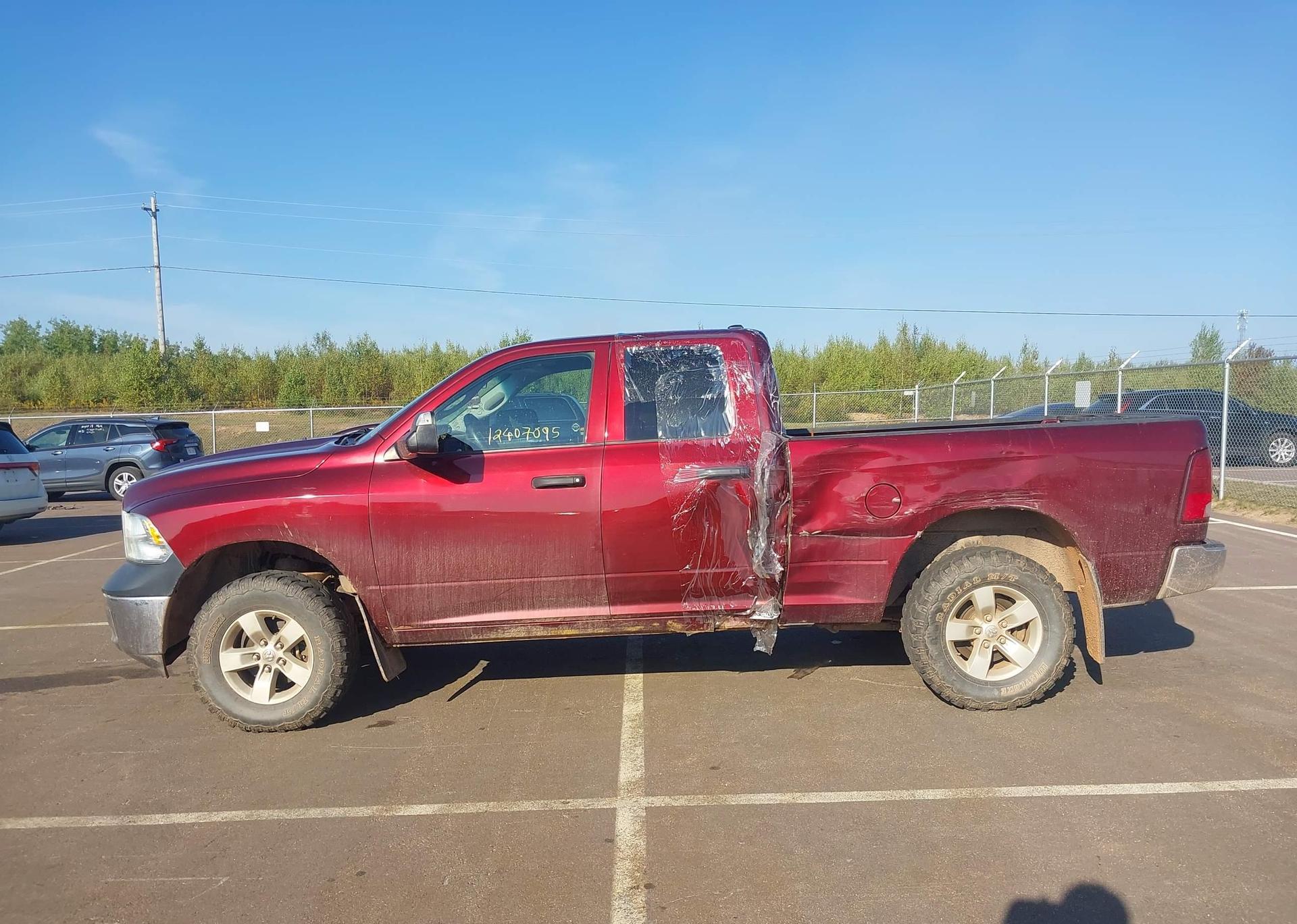 2017 RAM 1500 ST