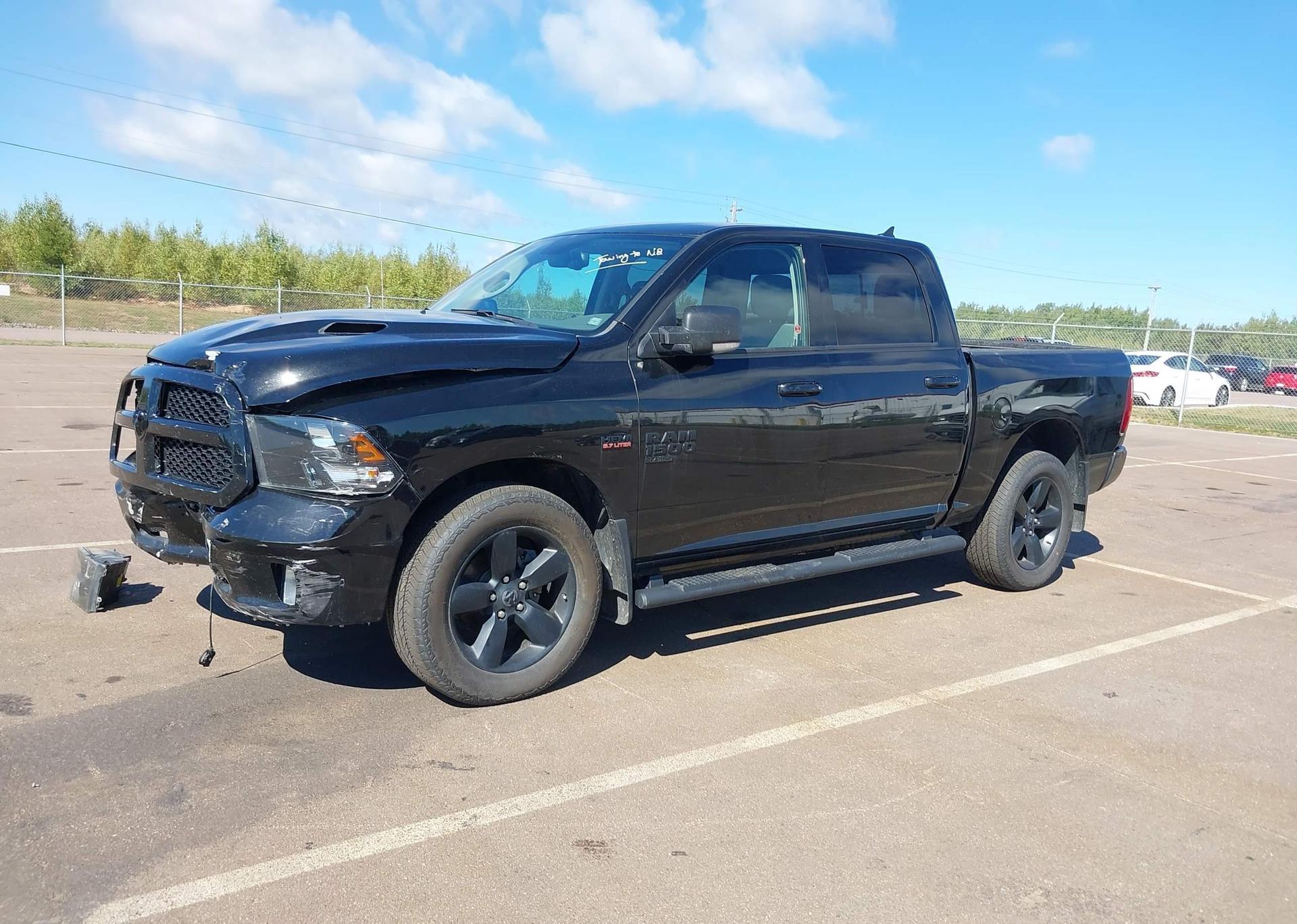 2019 RAM 1500 CLASSIC SLT