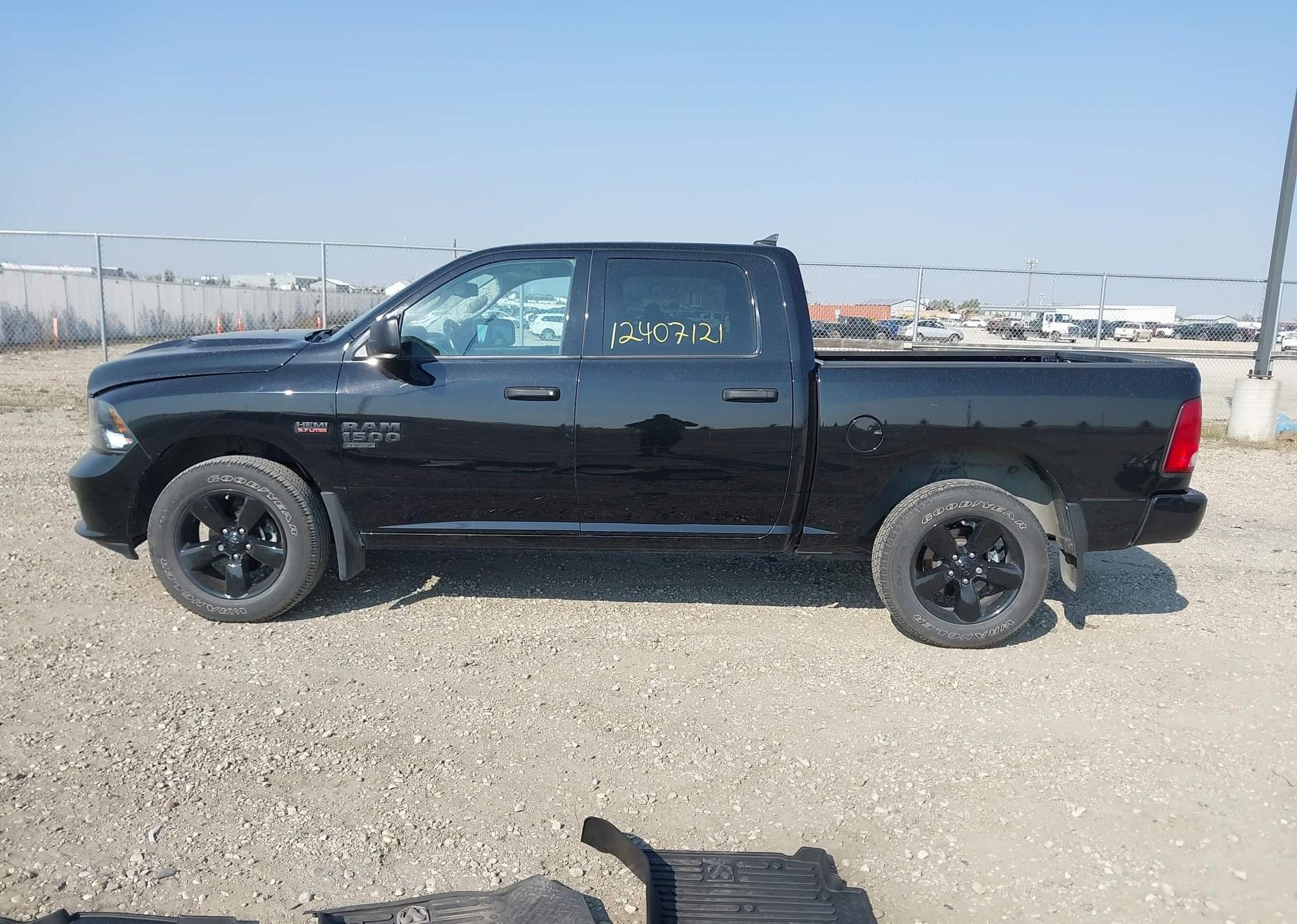 2023 RAM 1500 CLASSIC TRADESMAN