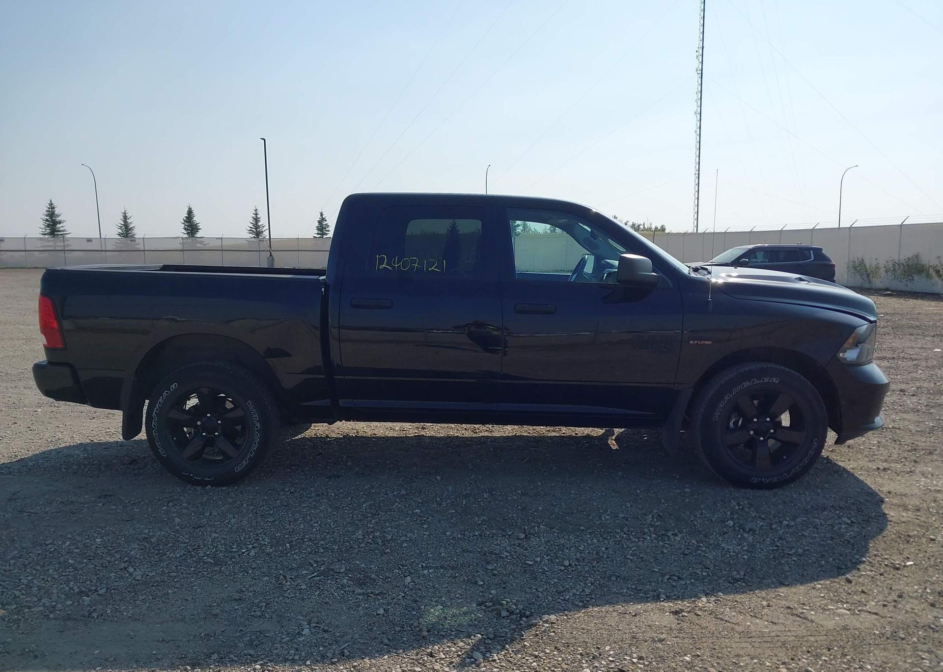2023 RAM 1500 CLASSIC TRADESMAN