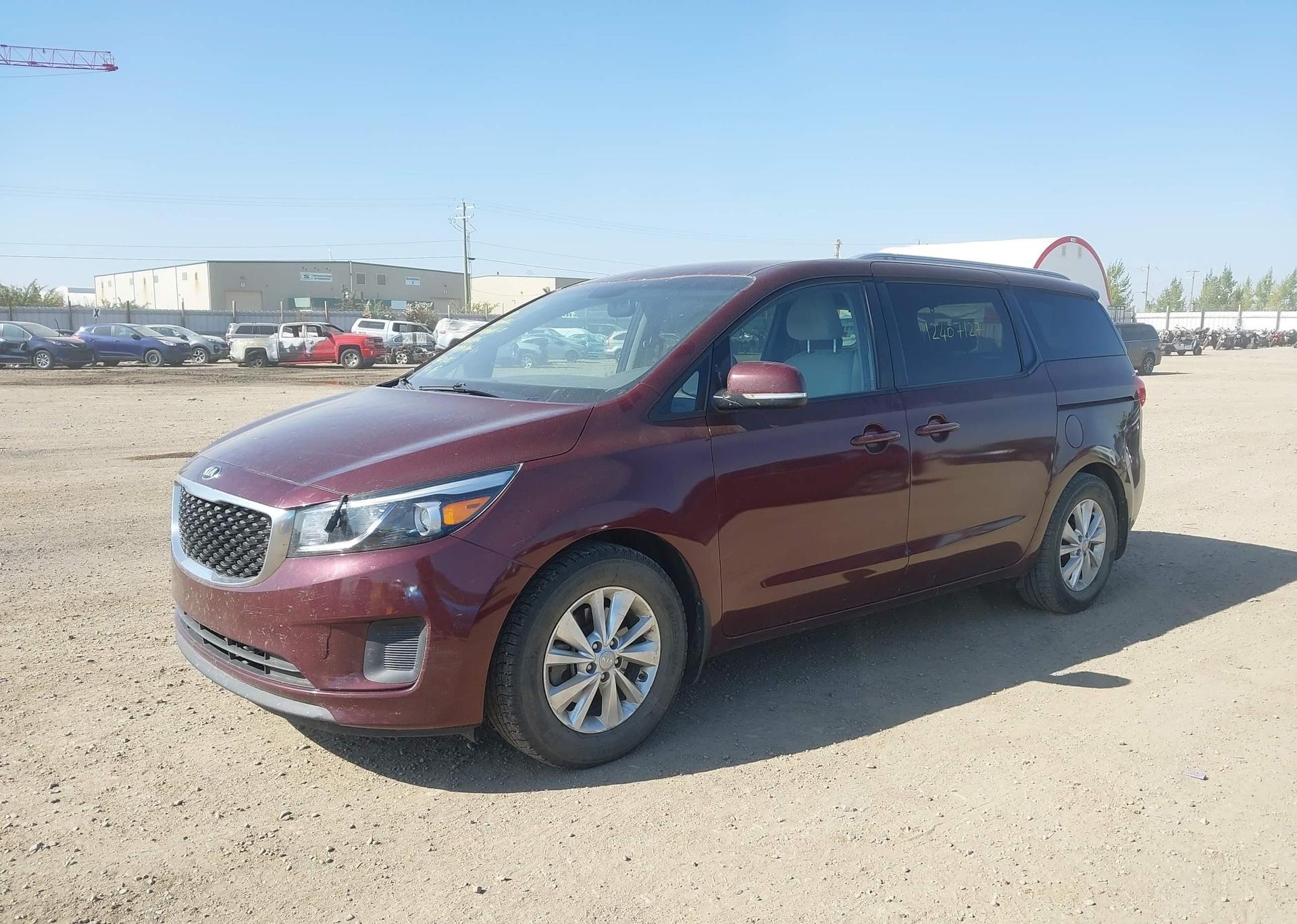 2017 KIA SEDONA LX