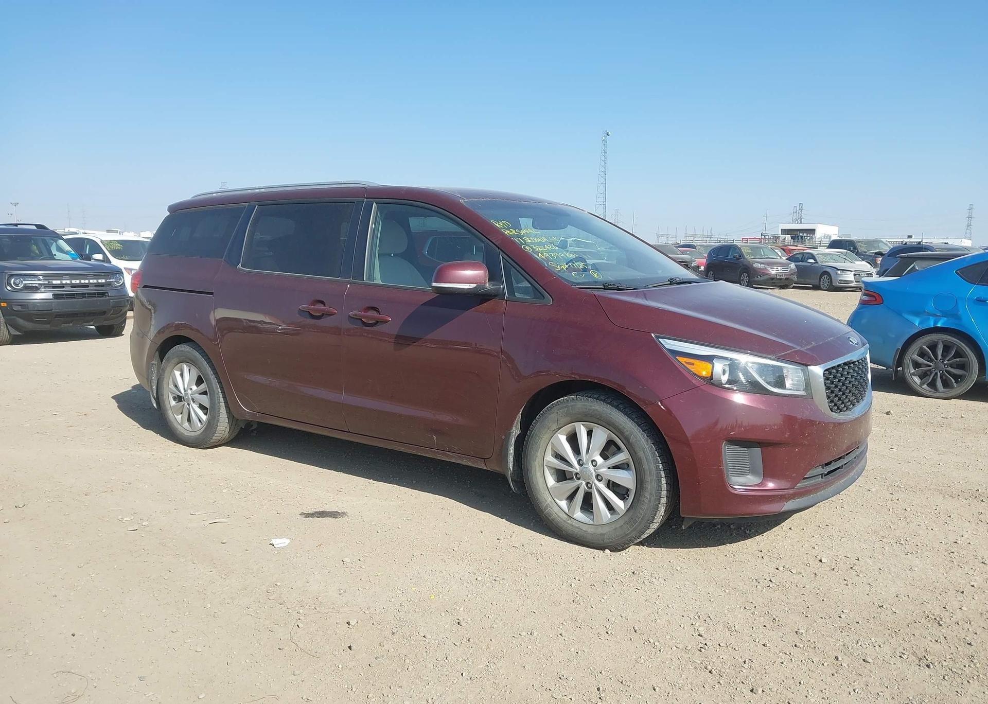 2017 KIA SEDONA LX
