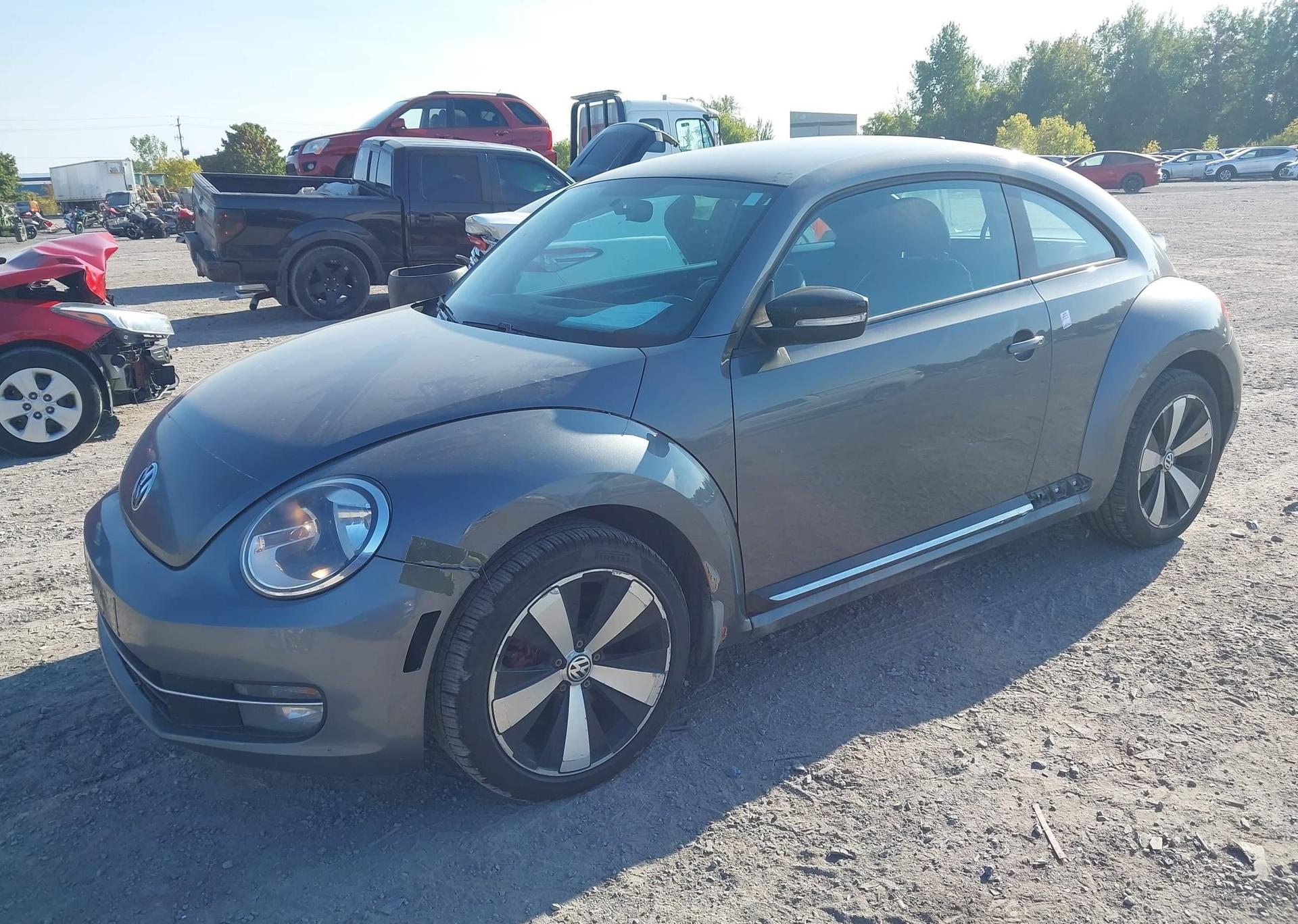 2012 VOLKSWAGEN BEETLE 2.0T