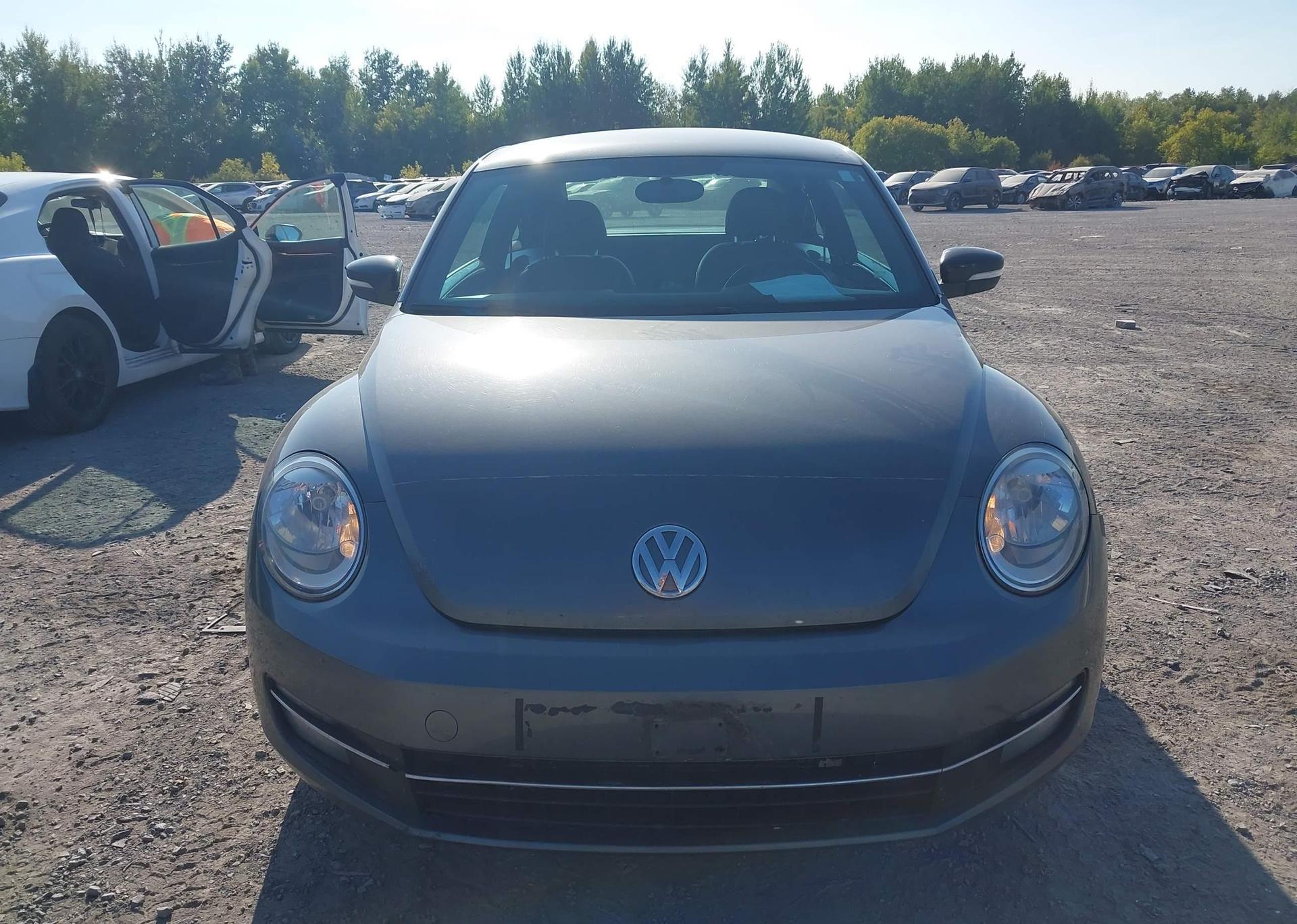 2012 VOLKSWAGEN BEETLE 2.0T