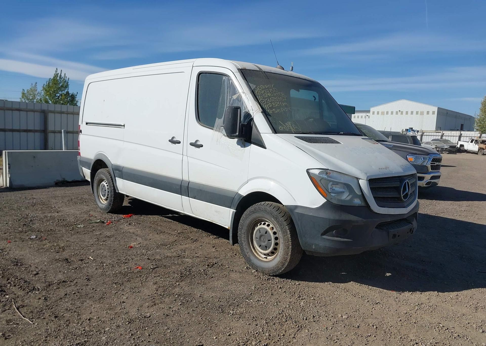 2016 MERCEDES-BENZ SPRINTER 2500 STANDARD ROOF V6