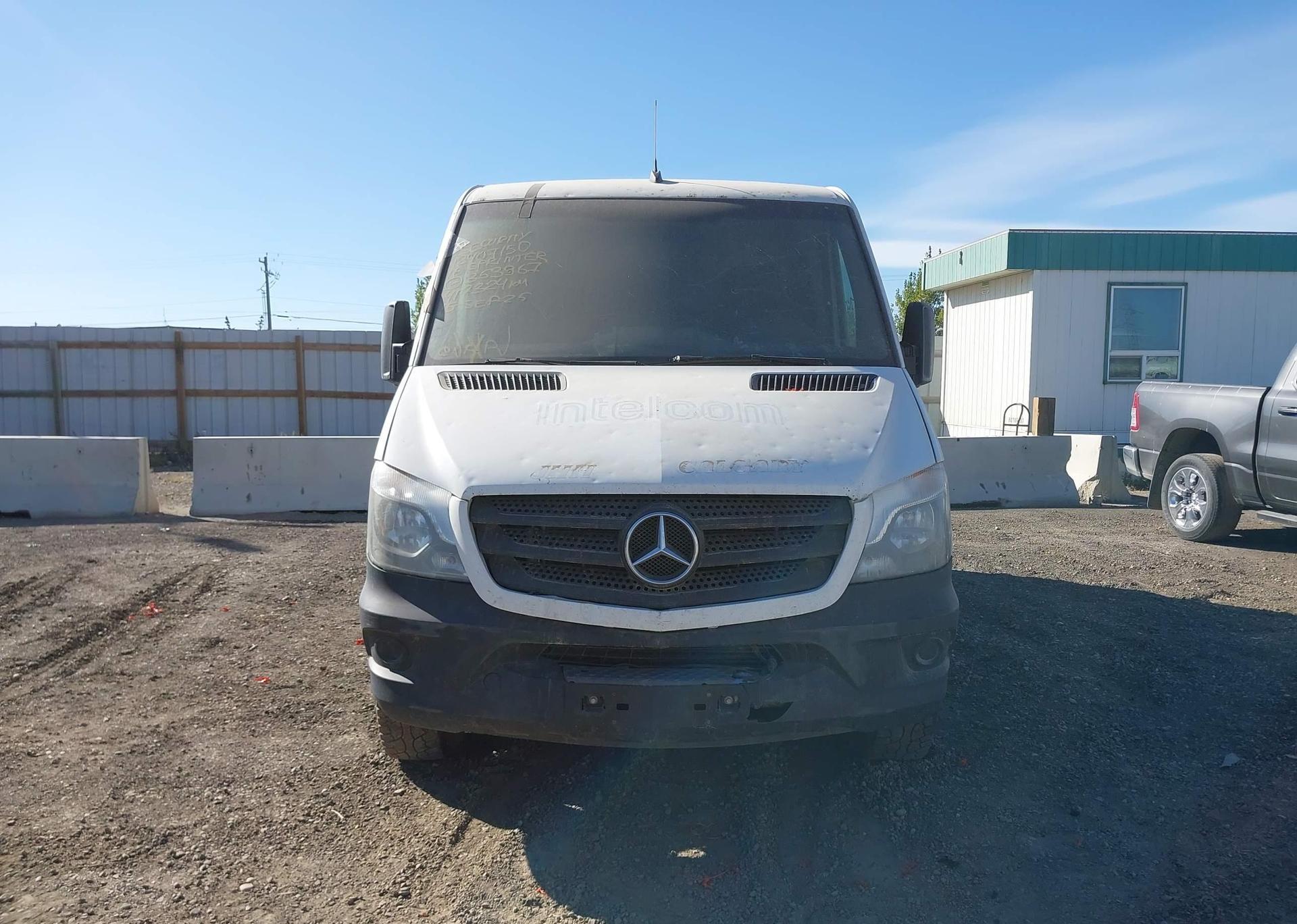 2016 MERCEDES-BENZ SPRINTER 2500 STANDARD ROOF V6
