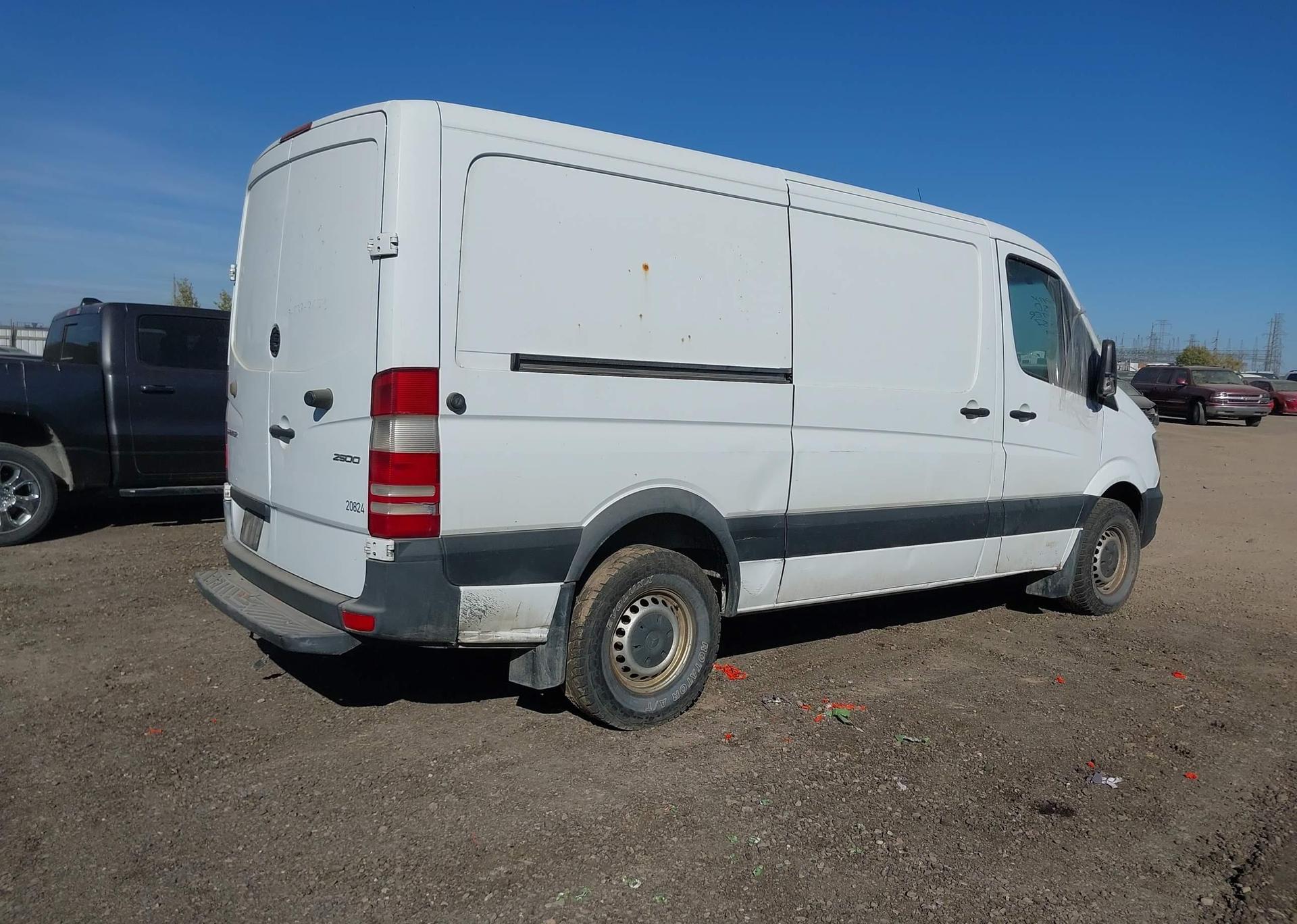 2016 MERCEDES-BENZ SPRINTER 2500 STANDARD ROOF V6
