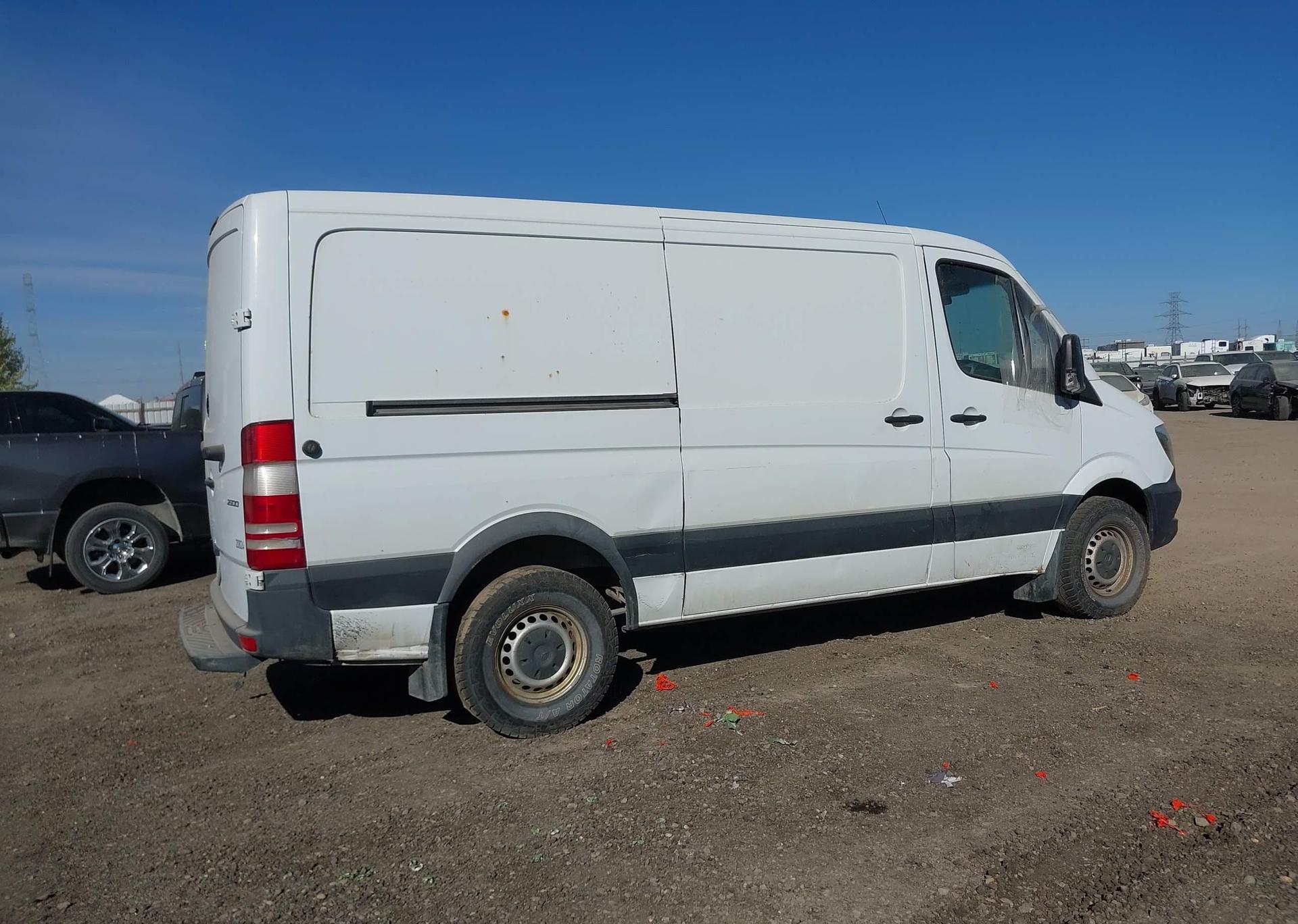 2016 MERCEDES-BENZ SPRINTER 2500 STANDARD ROOF V6