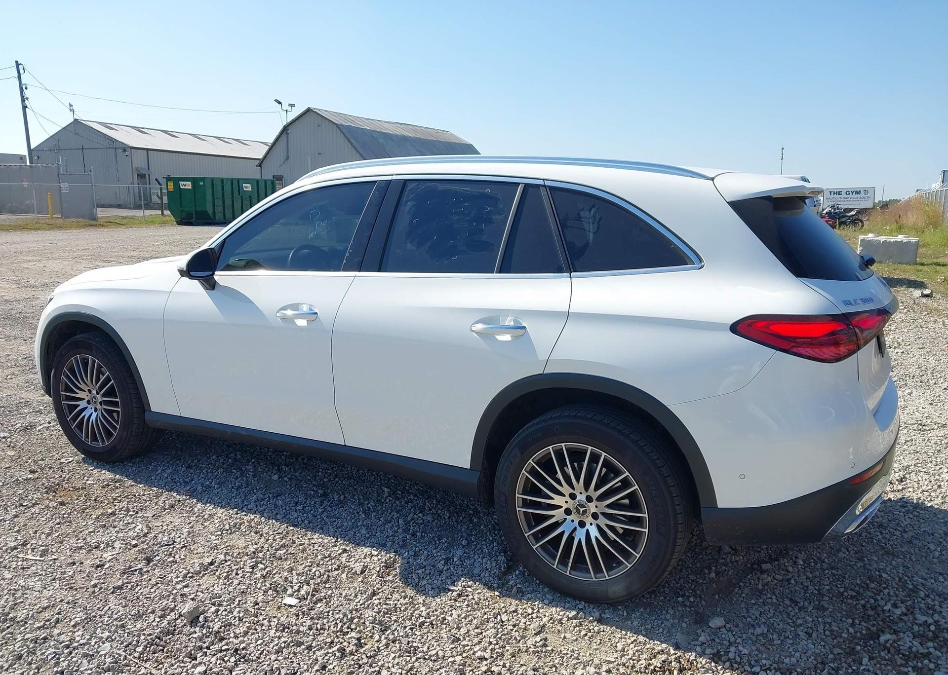 2024 MERCEDES-BENZ GLC 300 4MATIC