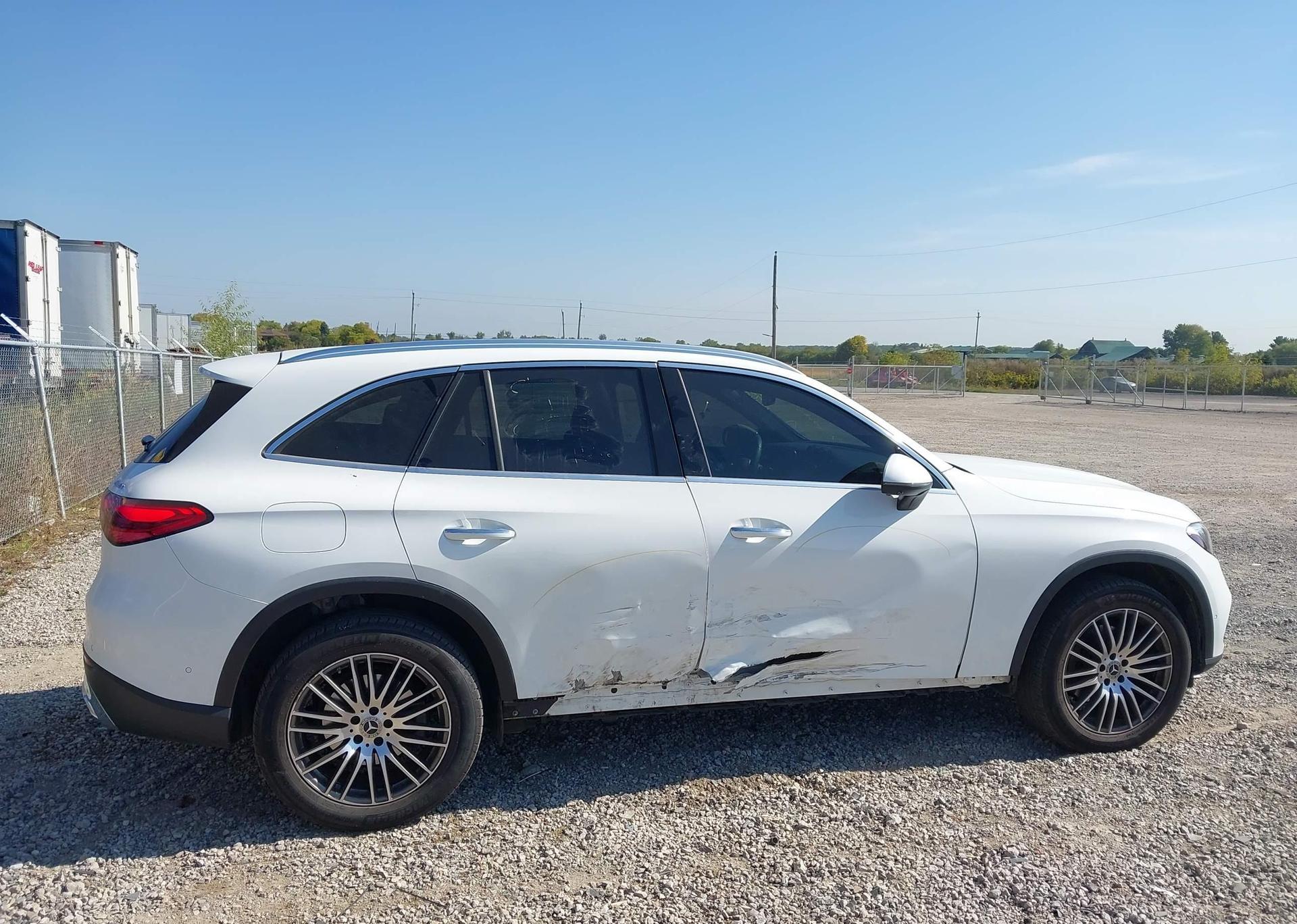 2024 MERCEDES-BENZ GLC 300 4MATIC