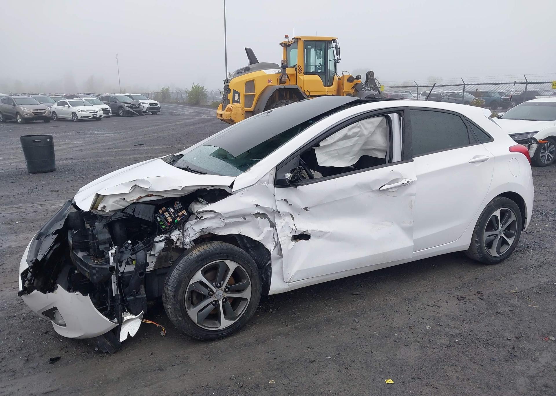 2016 HYUNDAI ELANTRA GT GLS