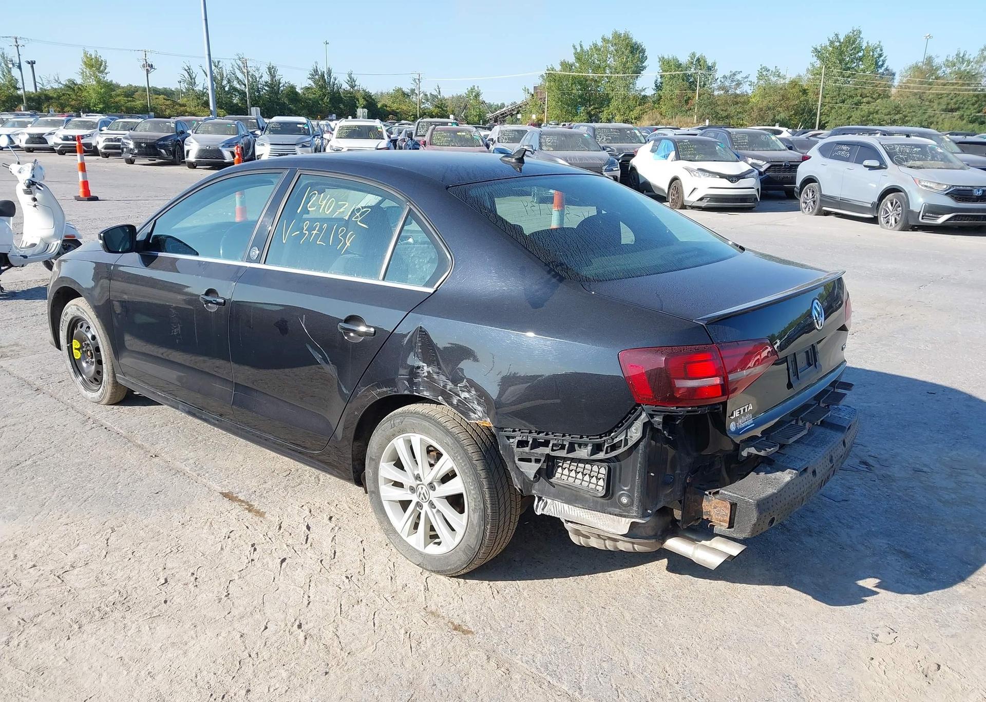 2017 VOLKSWAGEN JETTA SE
