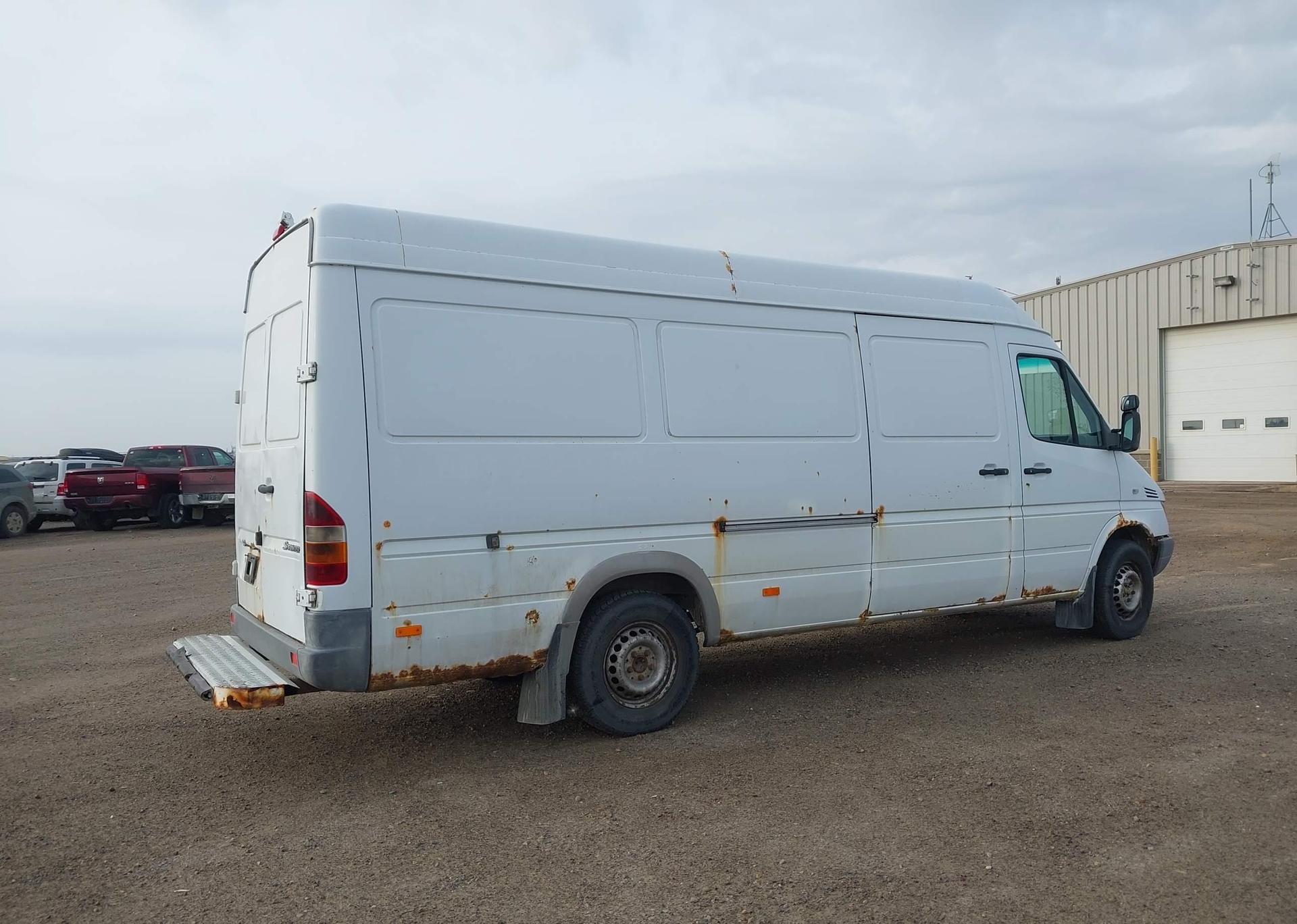 2003 MERCEDES-BENZ SPRINTER
