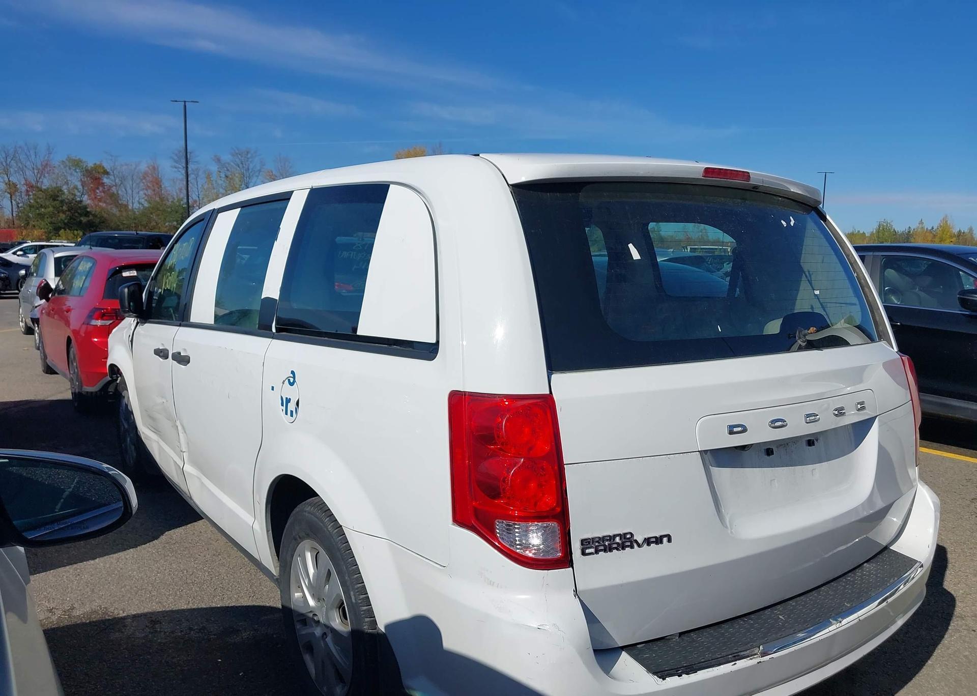 2018 DODGE GRAND CARAVAN SE