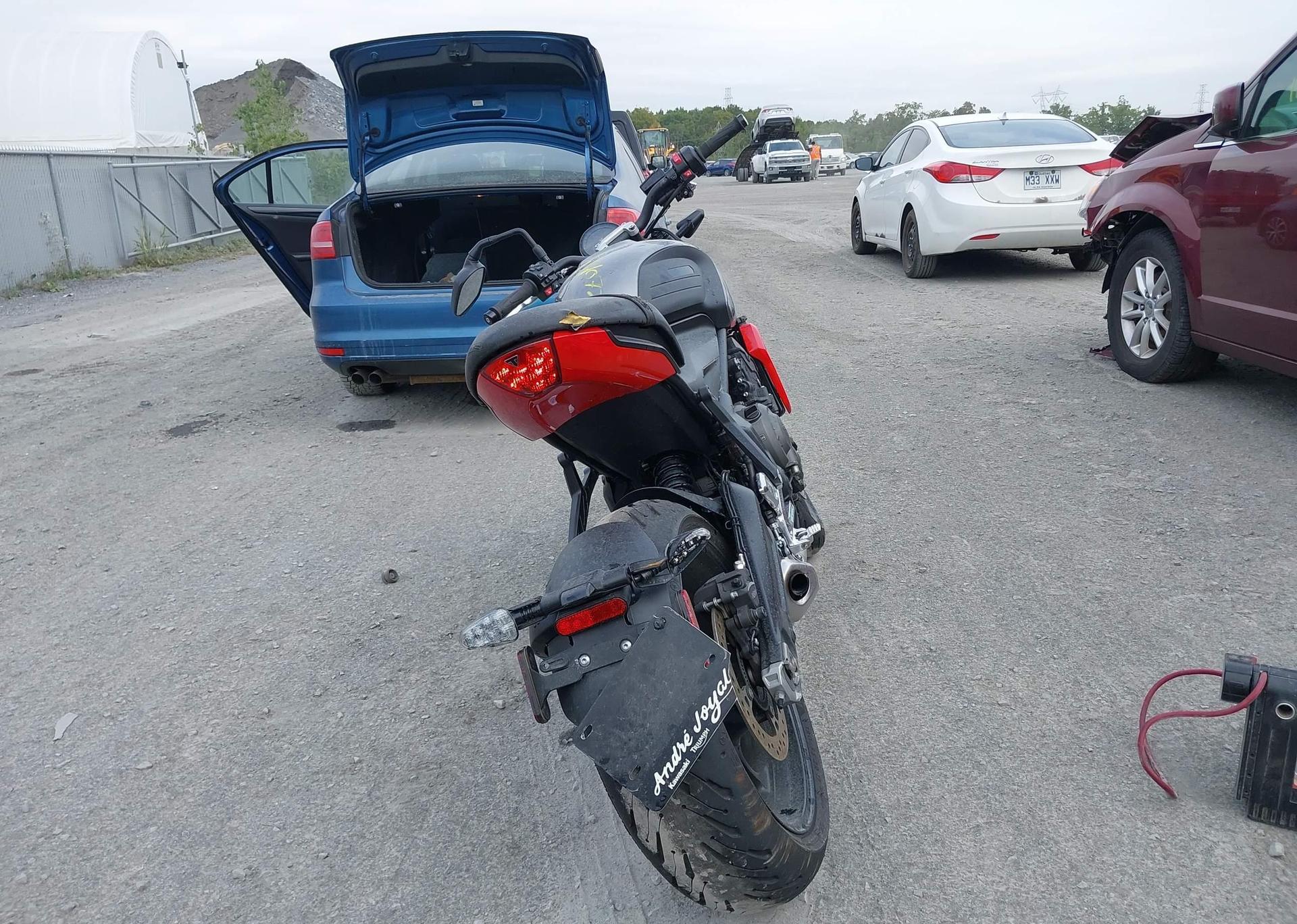 2022 TRIUMPH MOTORCYCLE TRIDENT 660