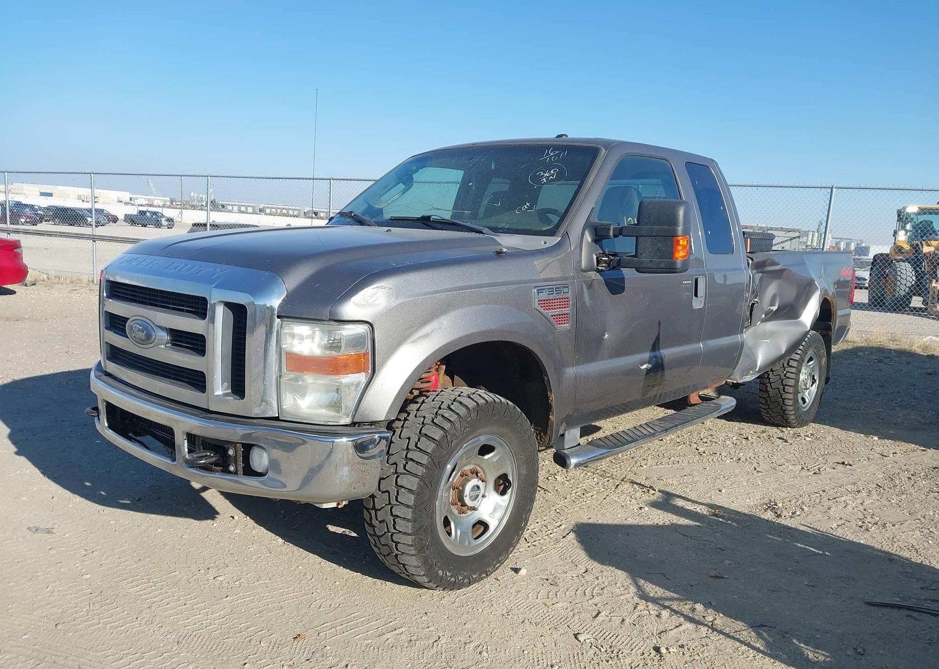2009 FORD F-350 FX4