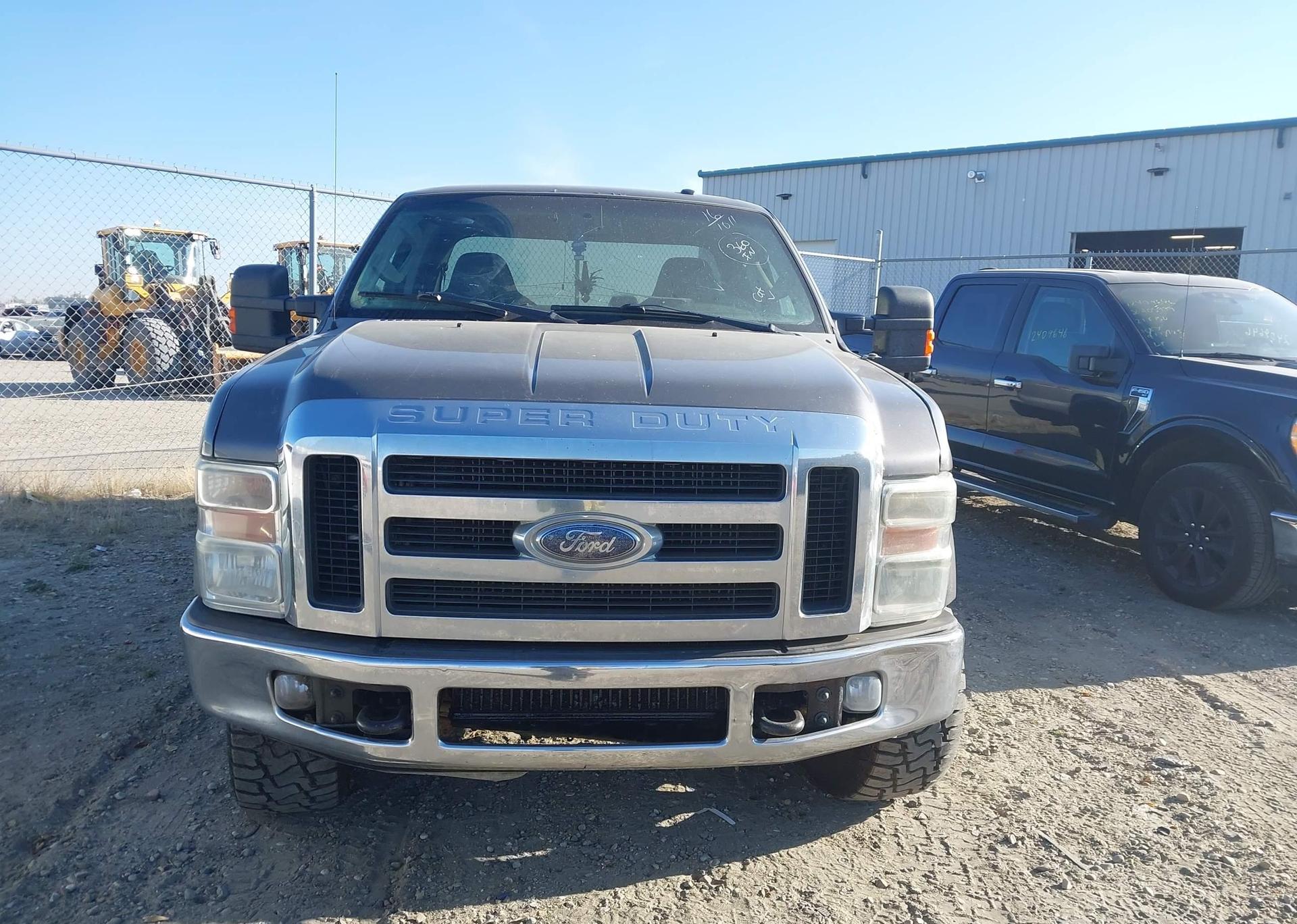 2009 FORD F-350 FX4