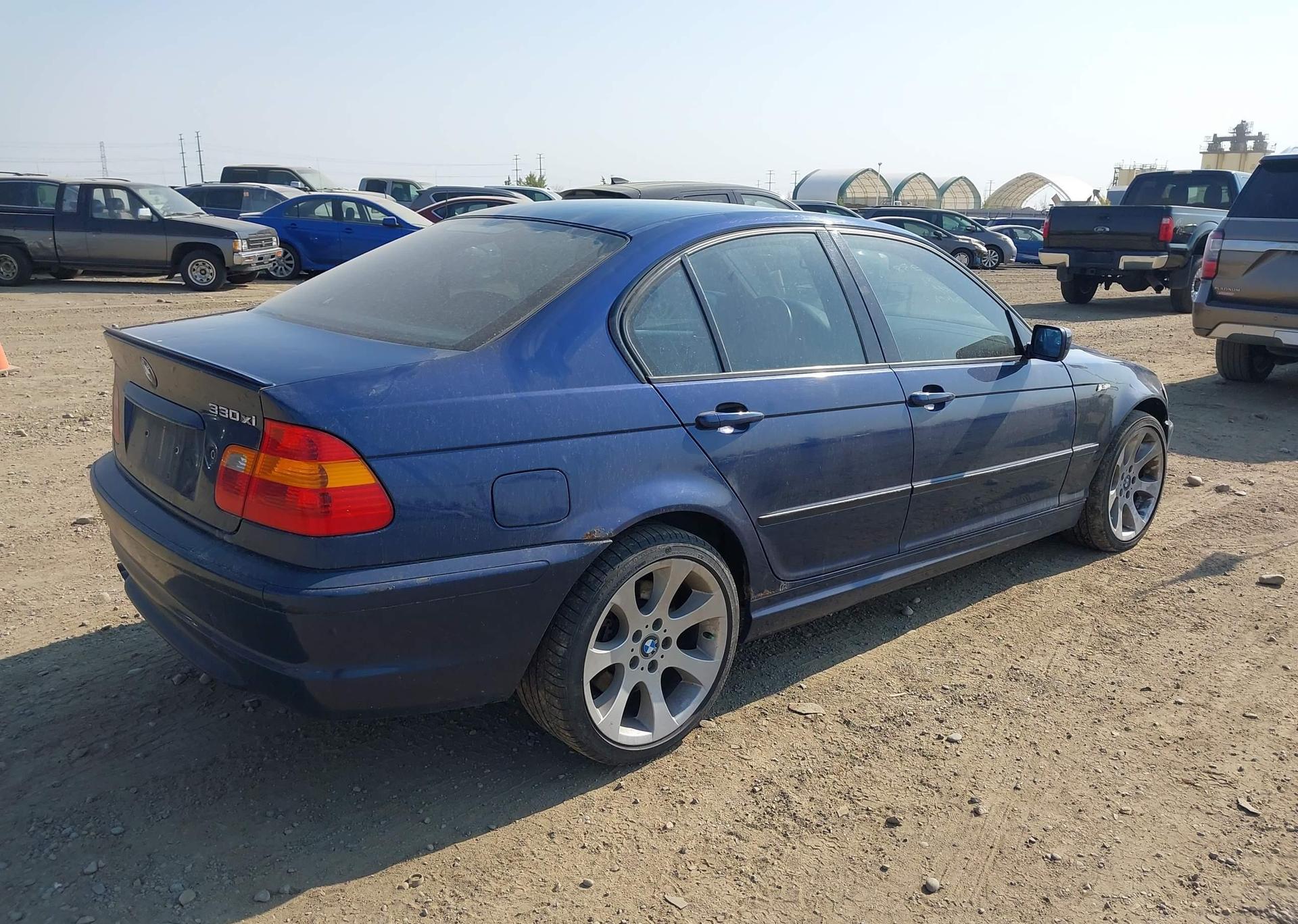 2004 BMW 330 XI