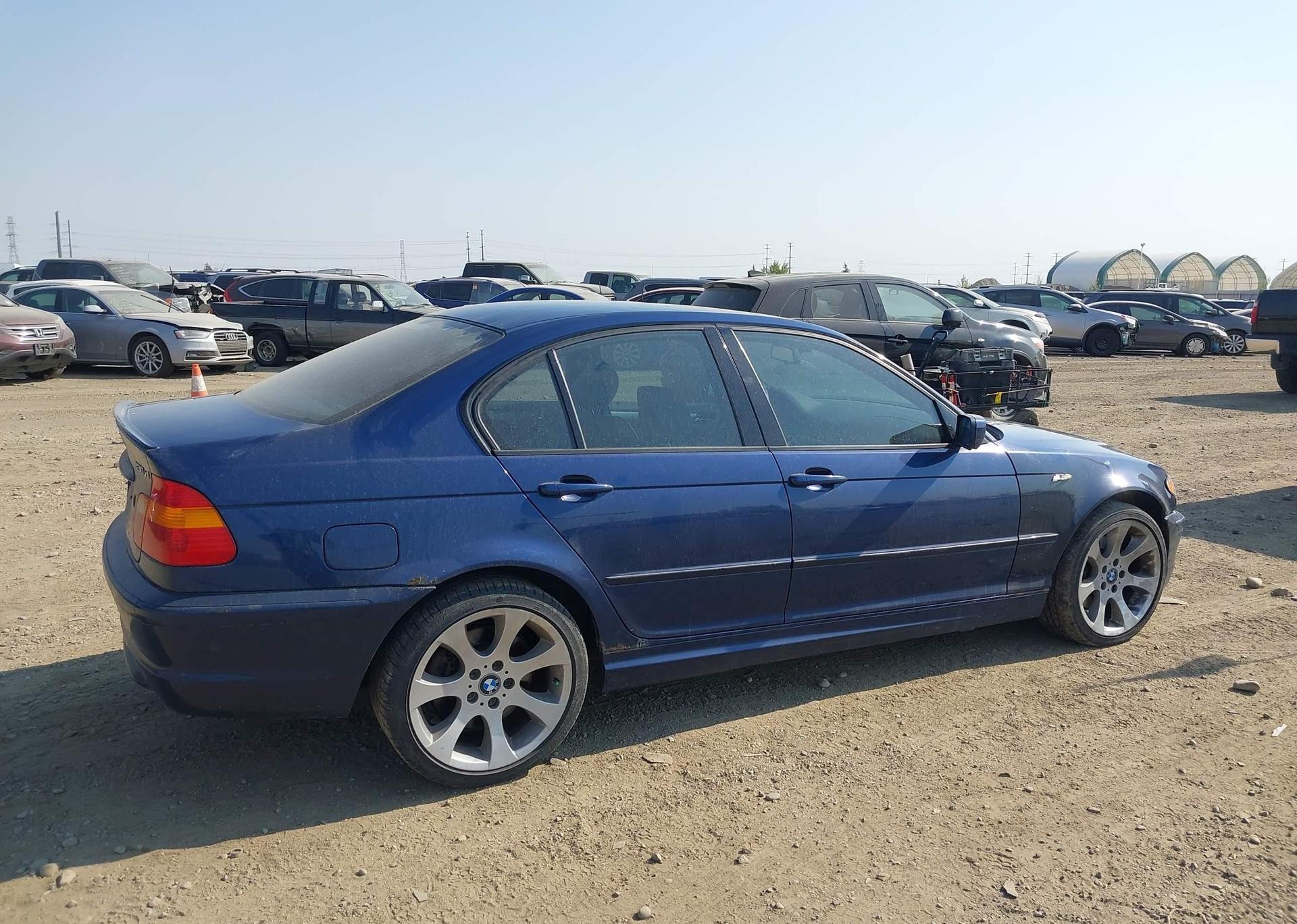 2004 BMW 330 XI