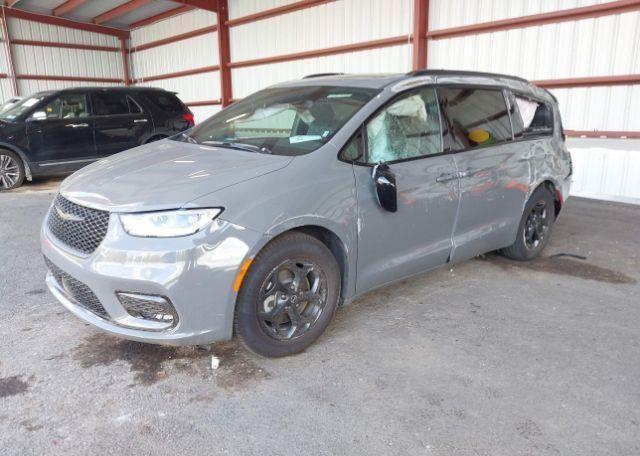 2025 CHRYSLER PACIFICA LIMITED