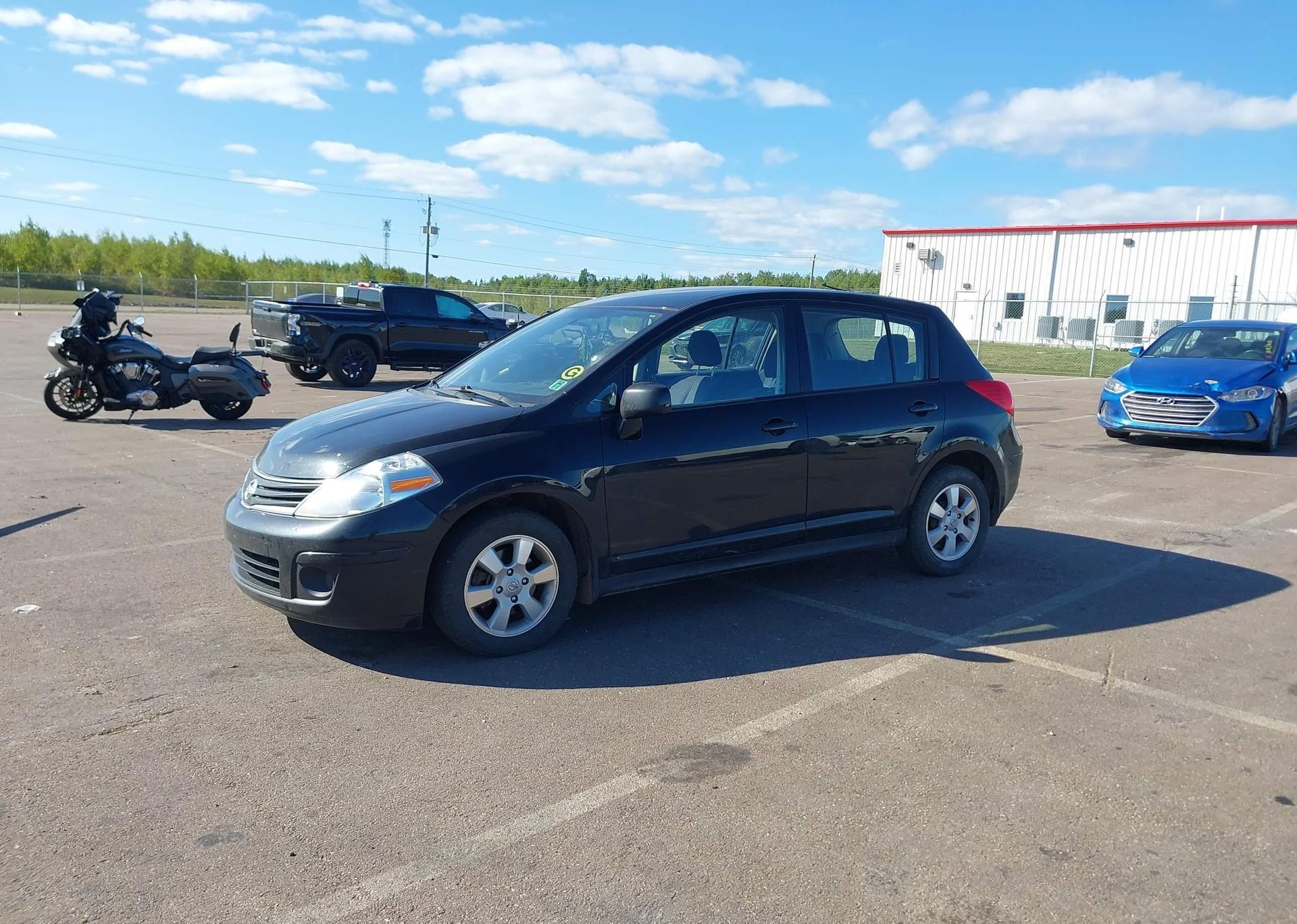 2012 NISSAN VERSA 1.8 SL