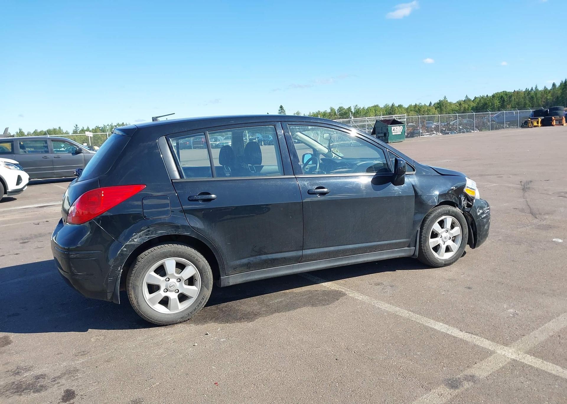 2012 NISSAN VERSA 1.8 SL
