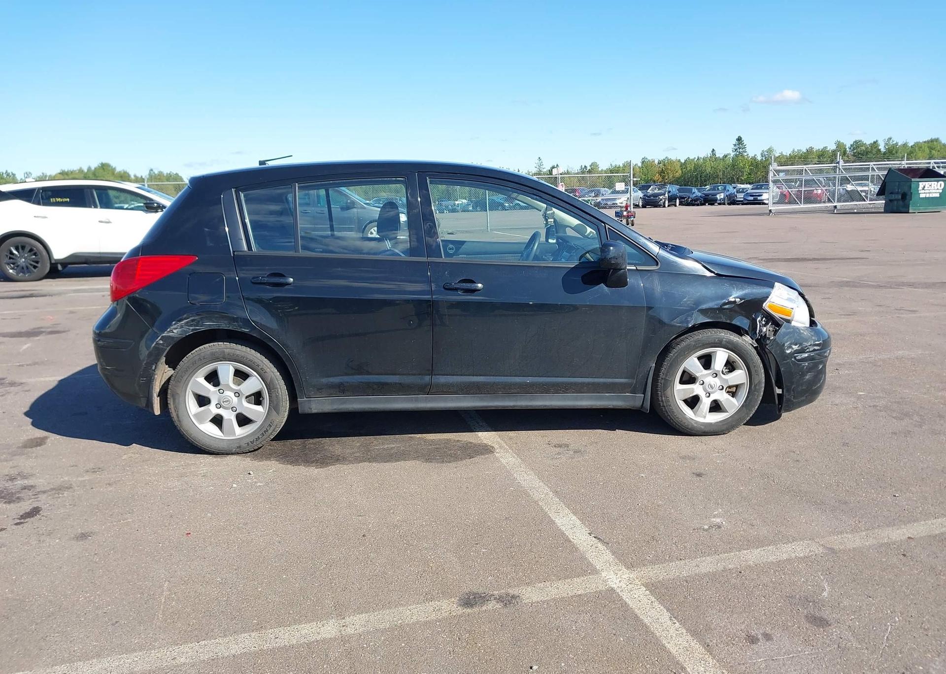 2012 NISSAN VERSA 1.8 SL