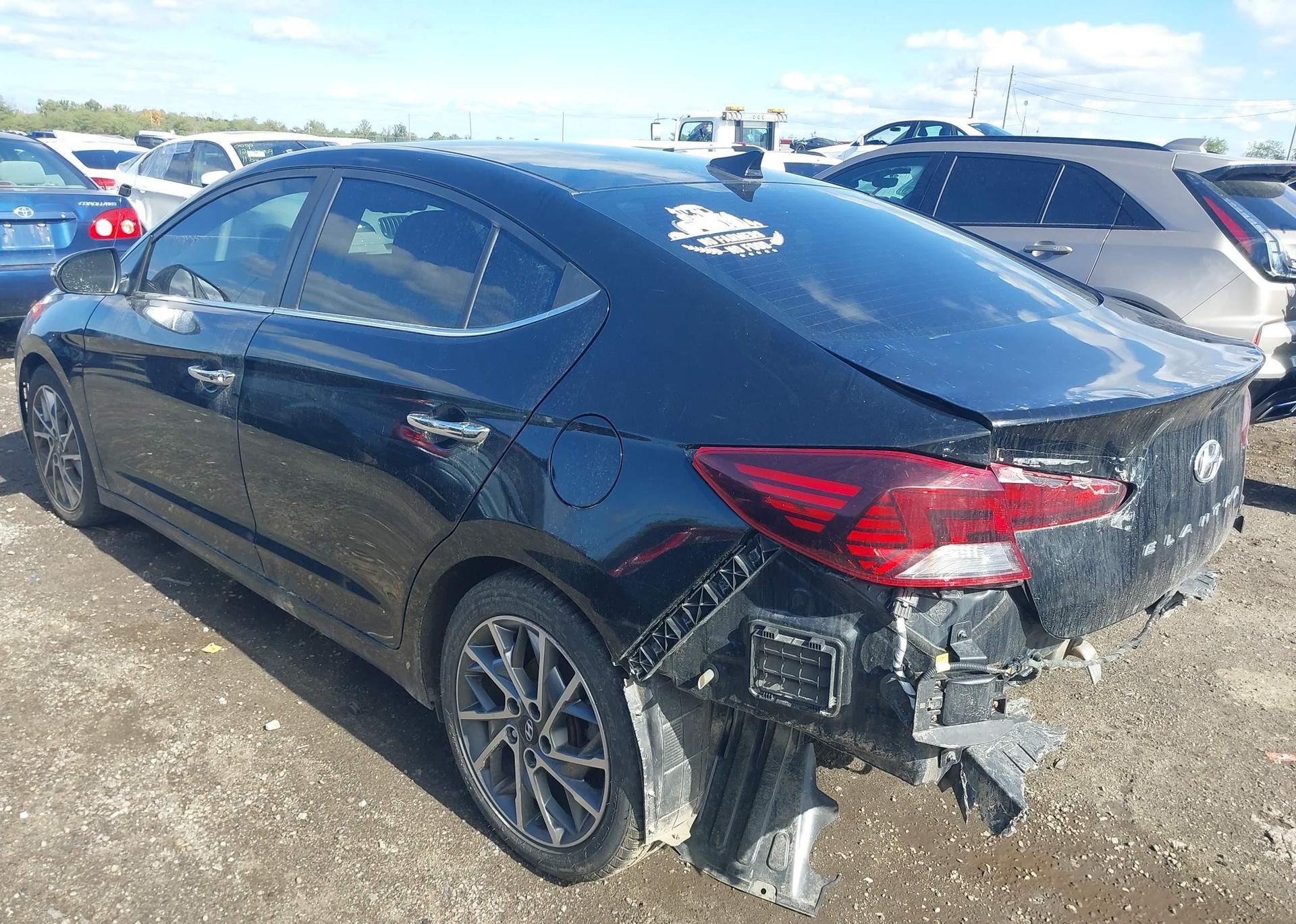 2020 HYUNDAI ELANTRA LUXURY
