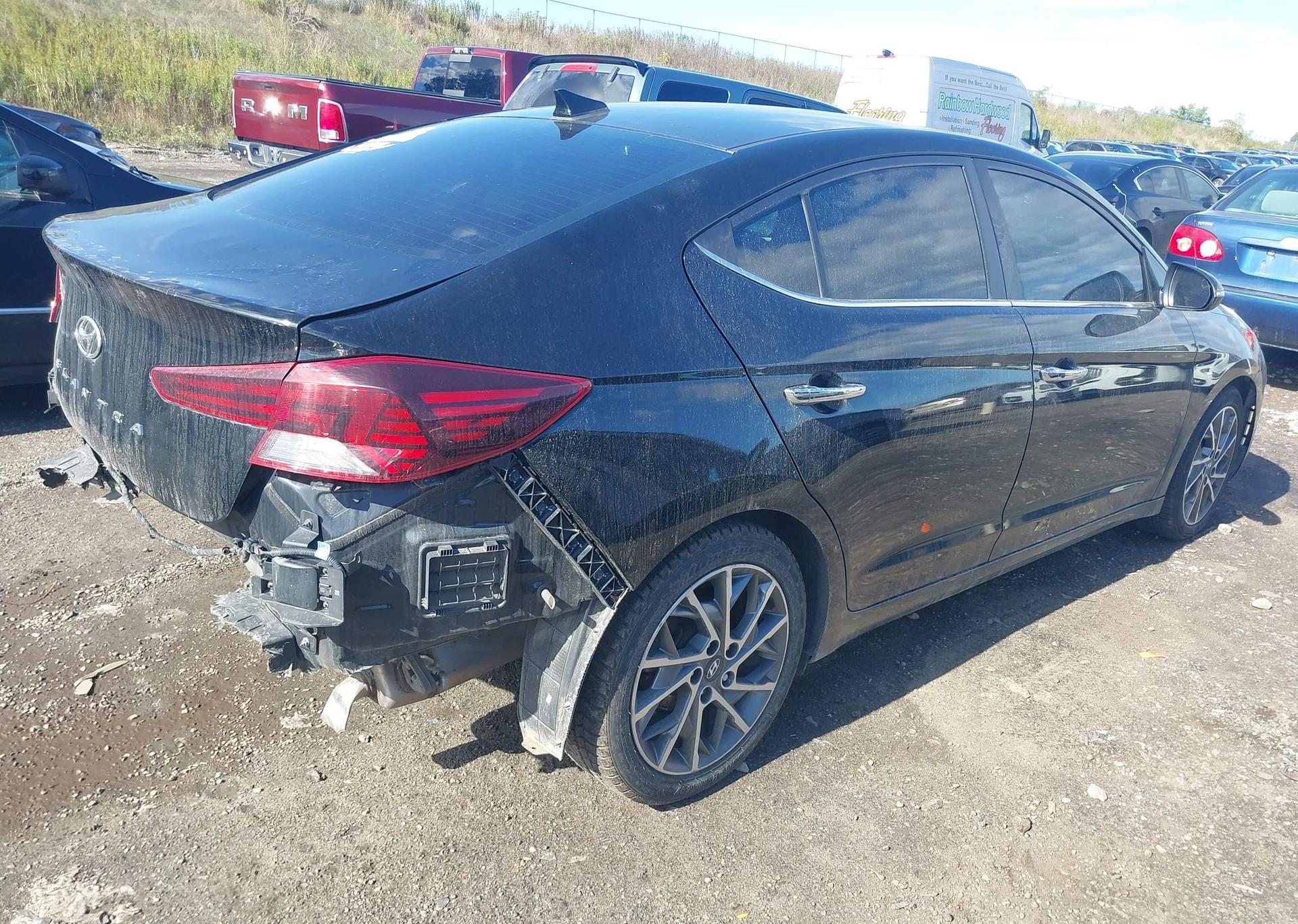 2020 HYUNDAI ELANTRA LUXURY