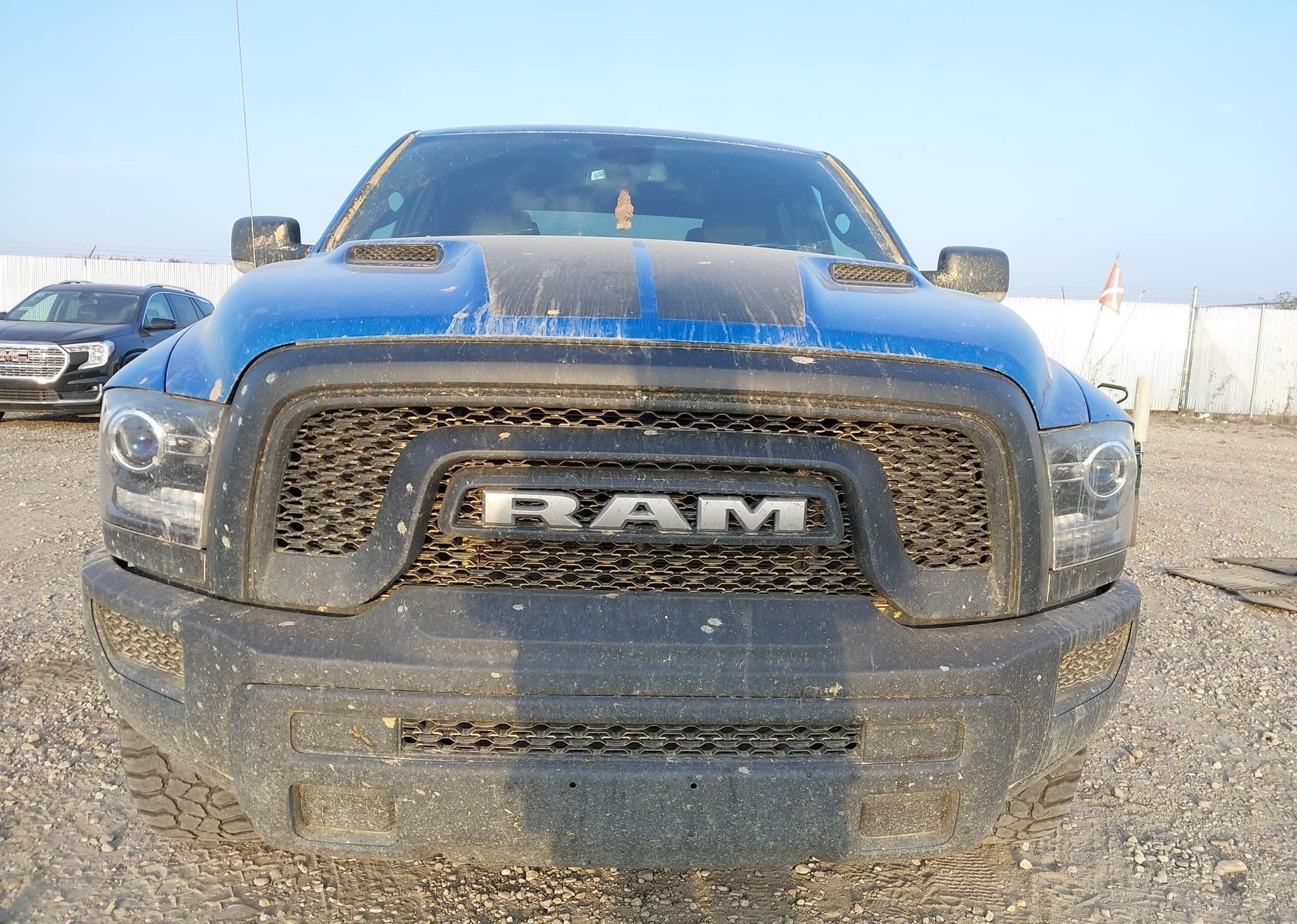 2024 RAM 1500 CLASSIC SLT
