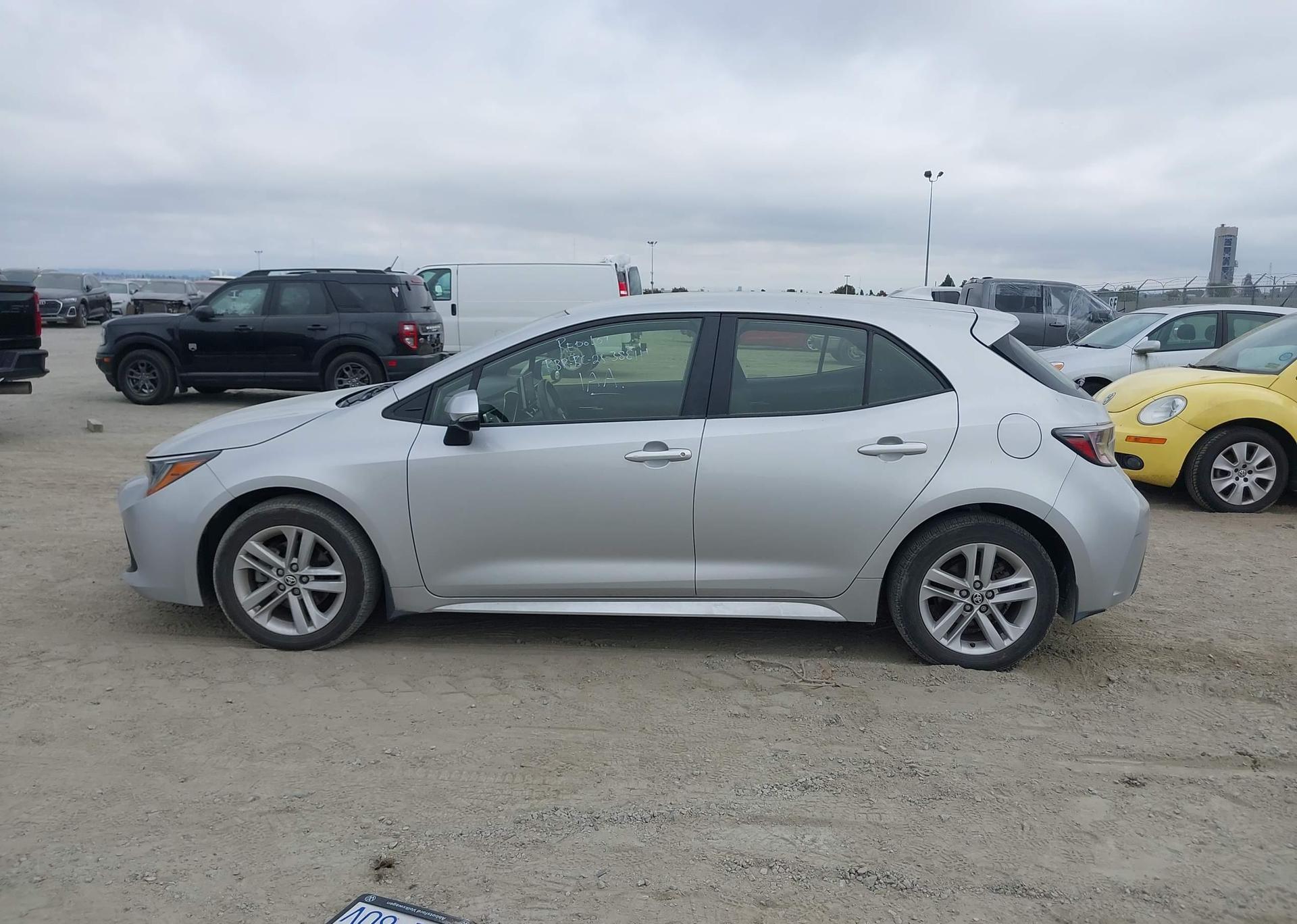2022 TOYOTA COROLLA SE