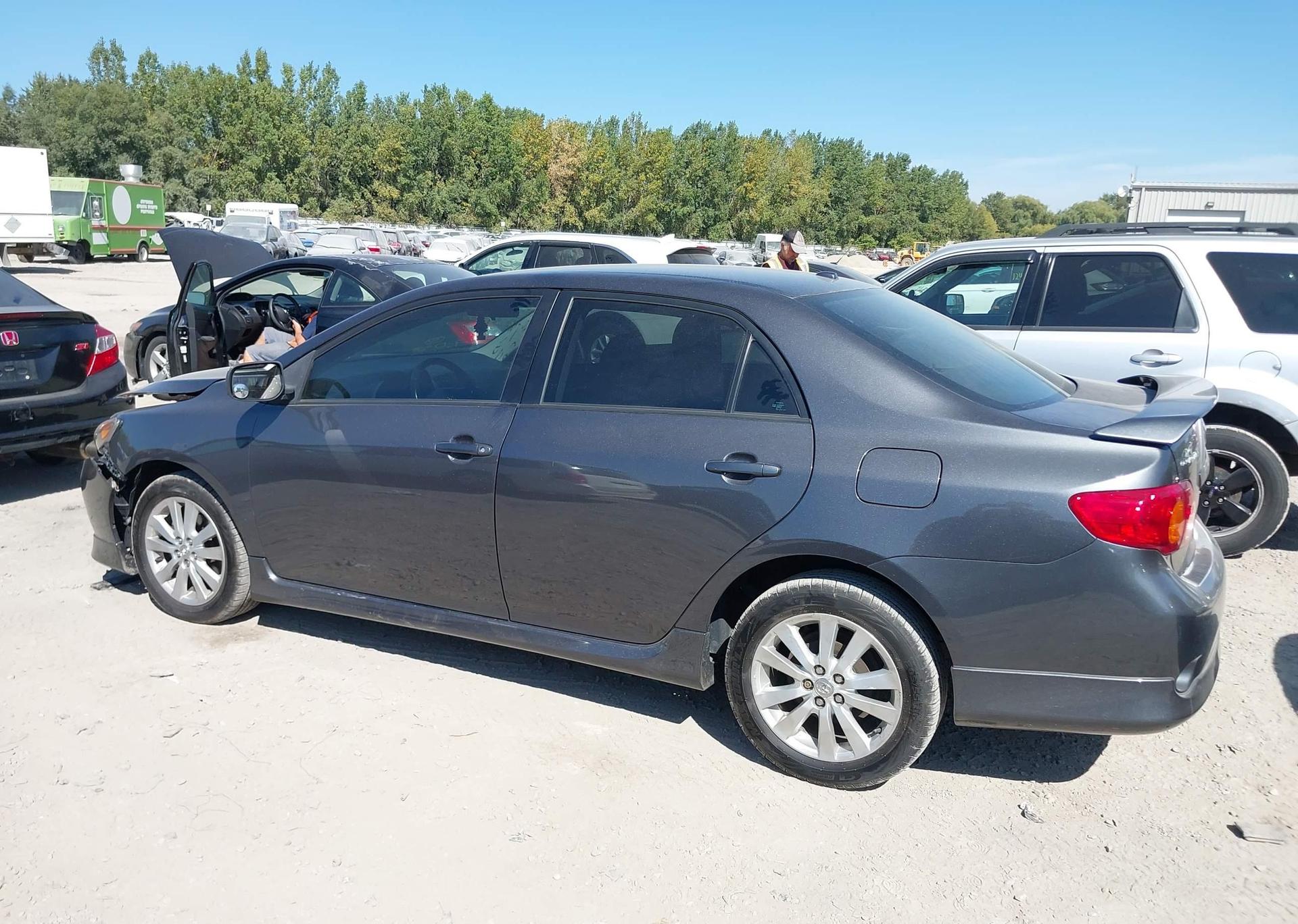 2010 TOYOTA COROLLA S