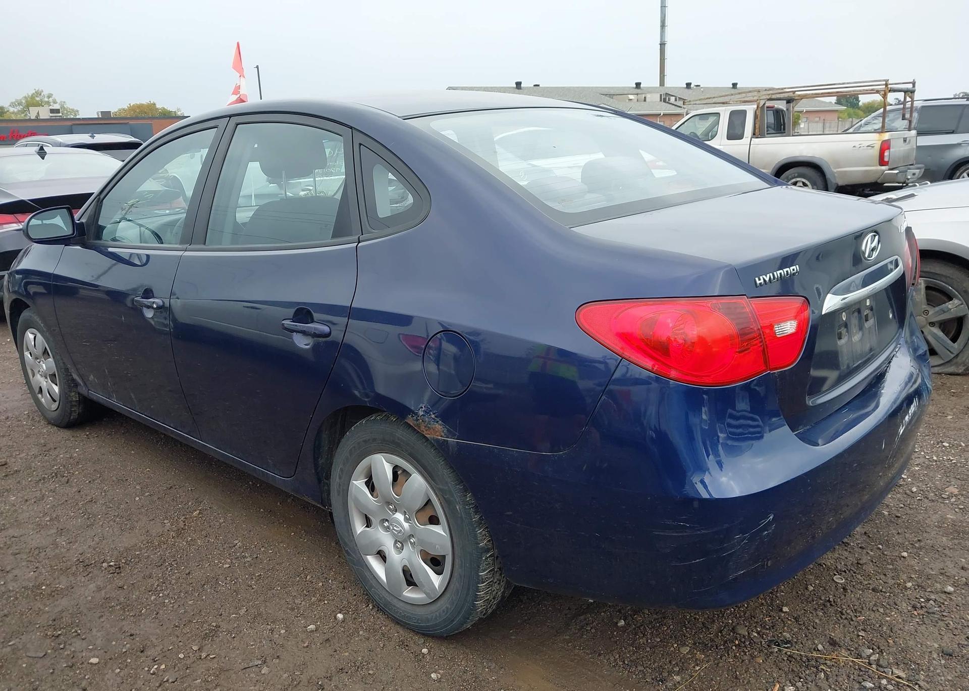 2010 HYUNDAI ELANTRA GL