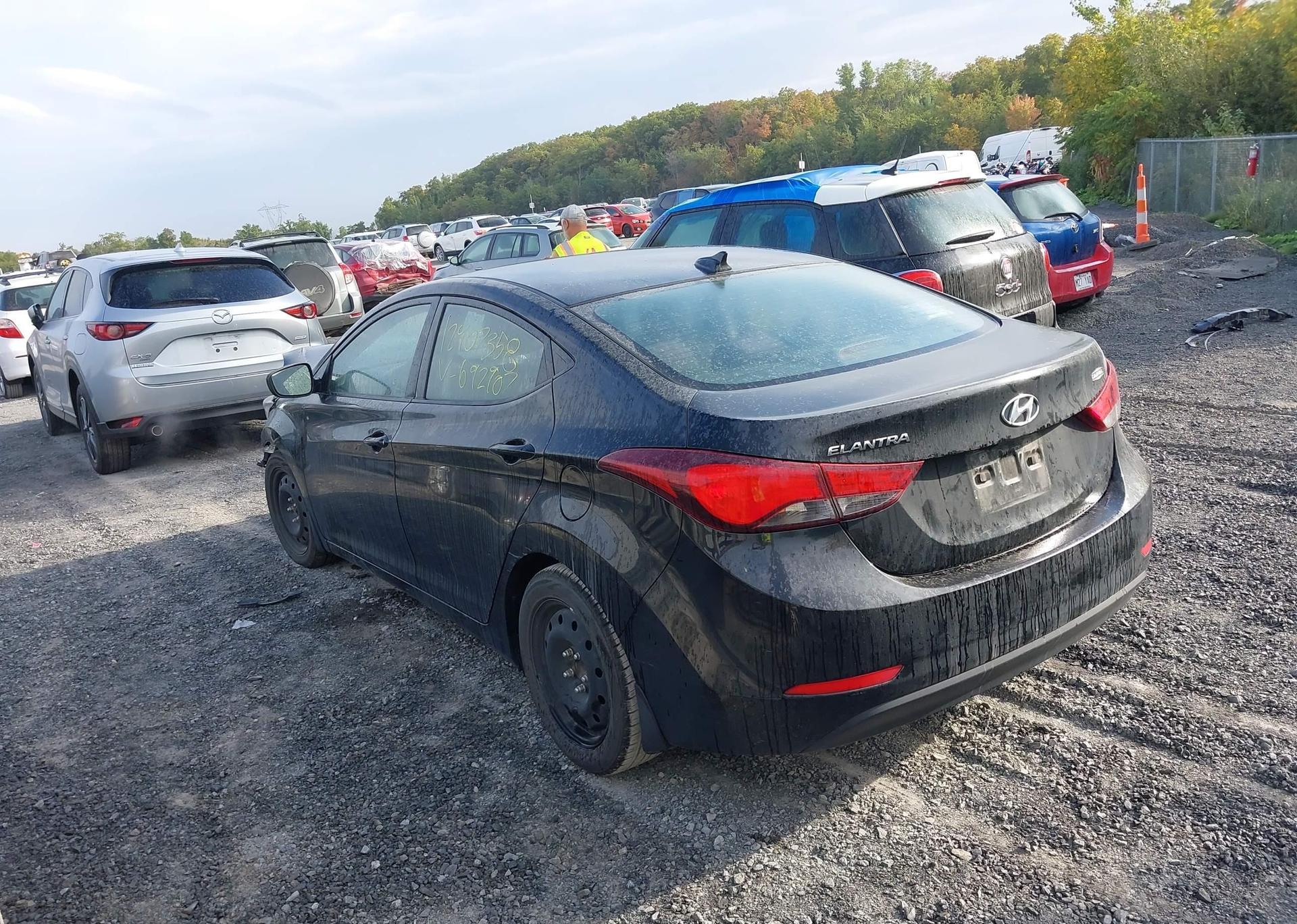 2016 HYUNDAI ELANTRA GL